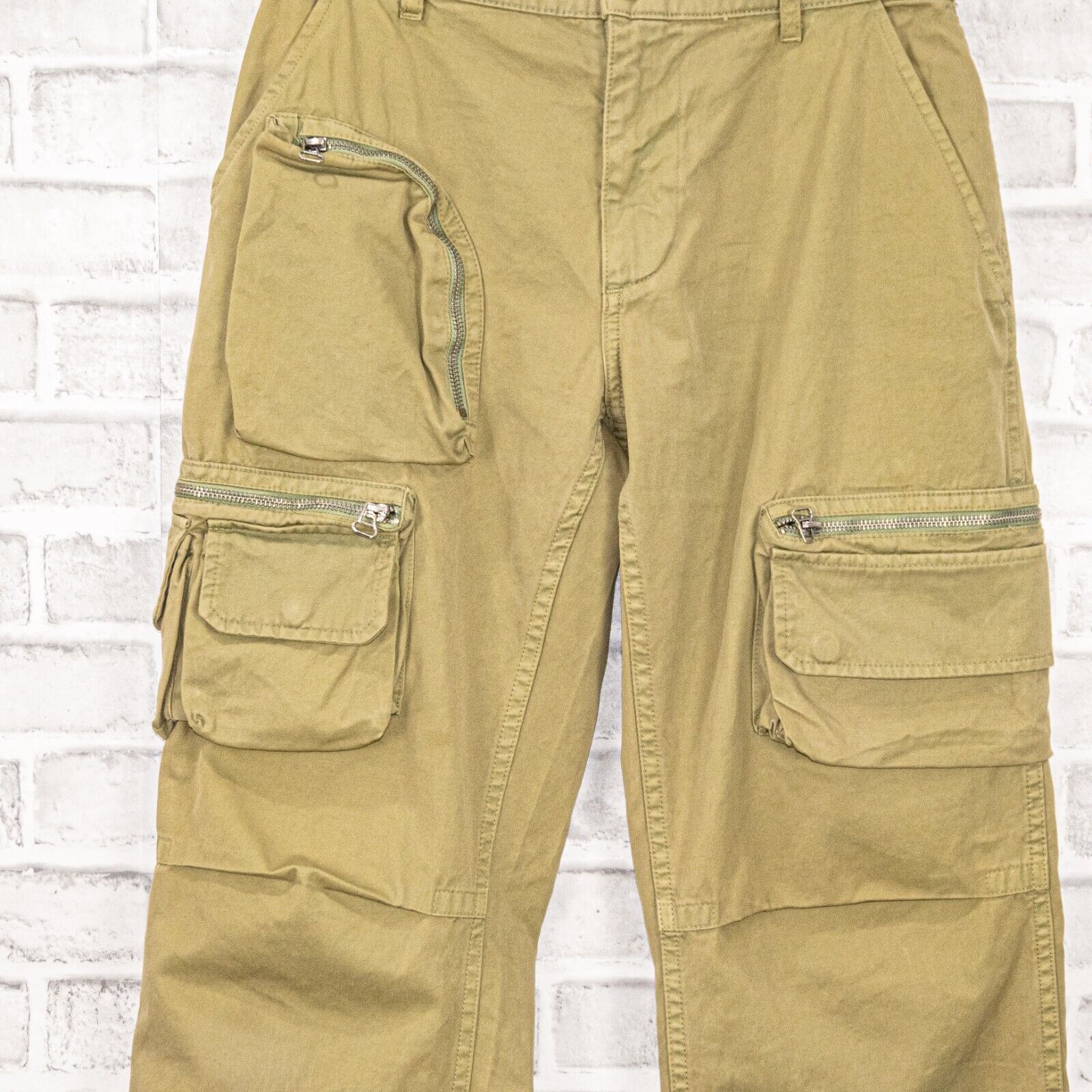 Cherry LA CHERRY LA Men's Utility Cargo Pants in Thyme Khaki beige Size US 28 / EU 44 - 5 Thumbnail