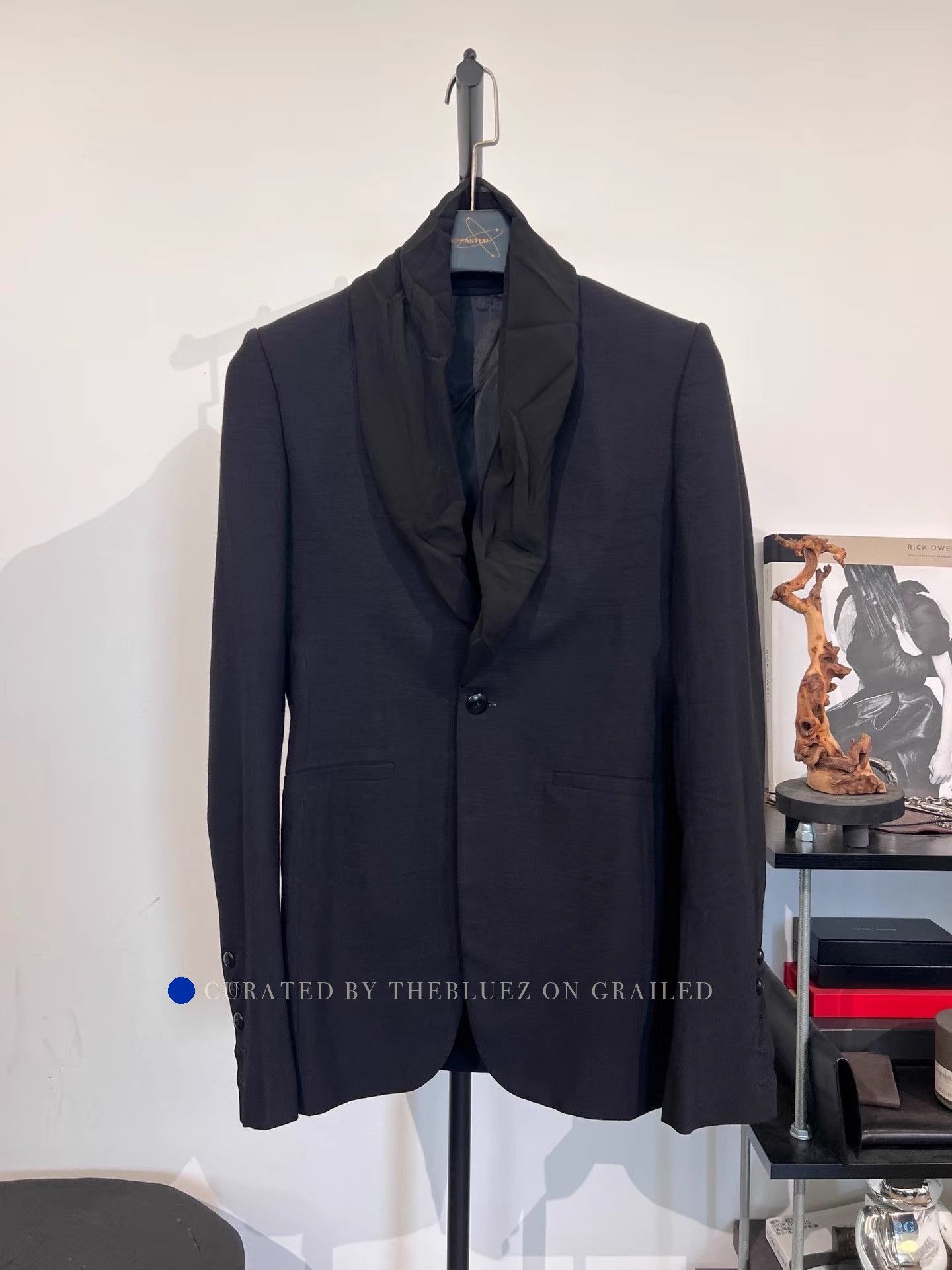 Rick Owens Black Ruffled Collar Single-Button Blazer Size US S / EU 44-46 / 1 - 1 Thumbnail