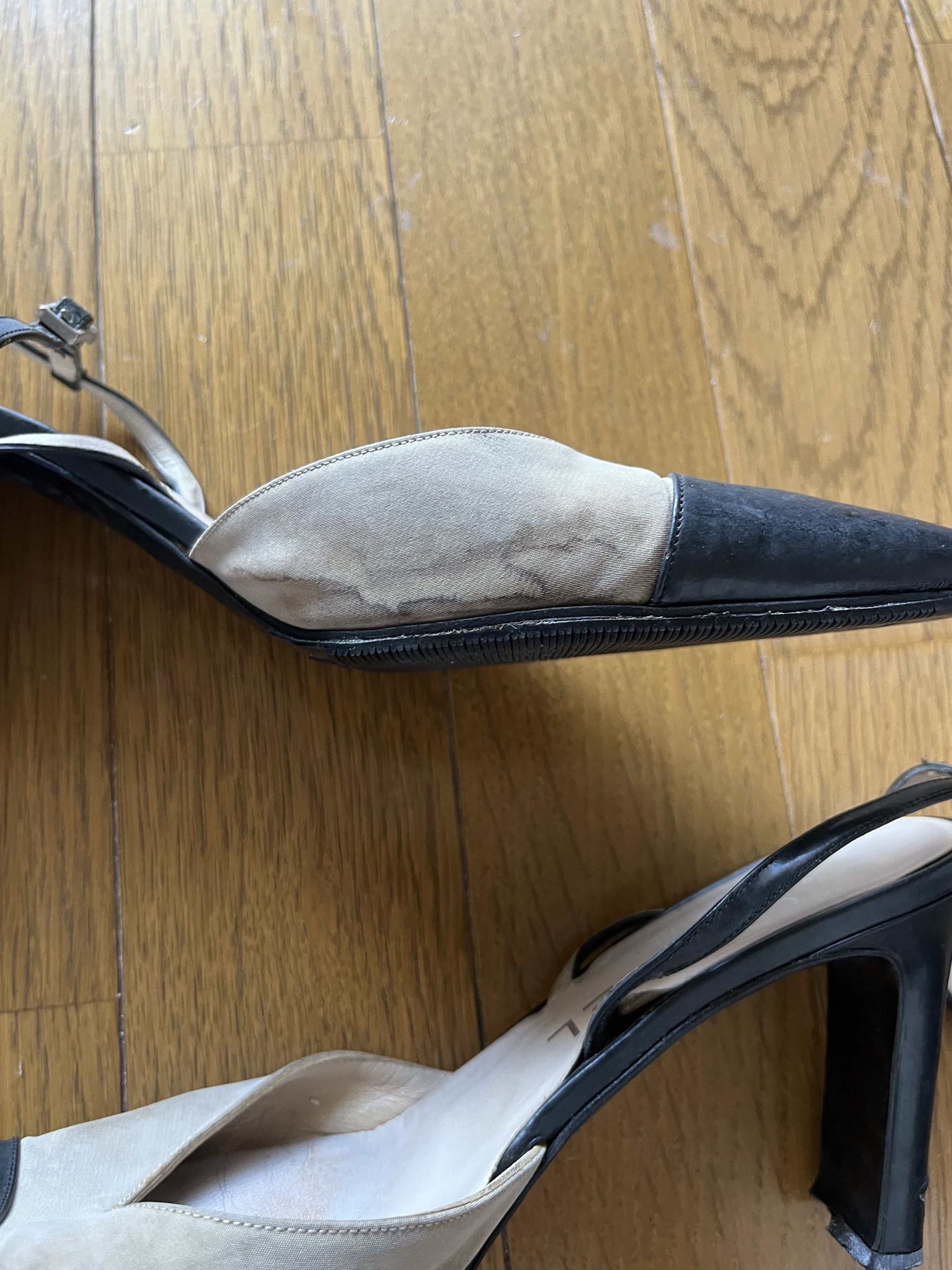 Chanel Chanel pumps black and beige heels Size US 5 / IT 35 - 8 Thumbnail