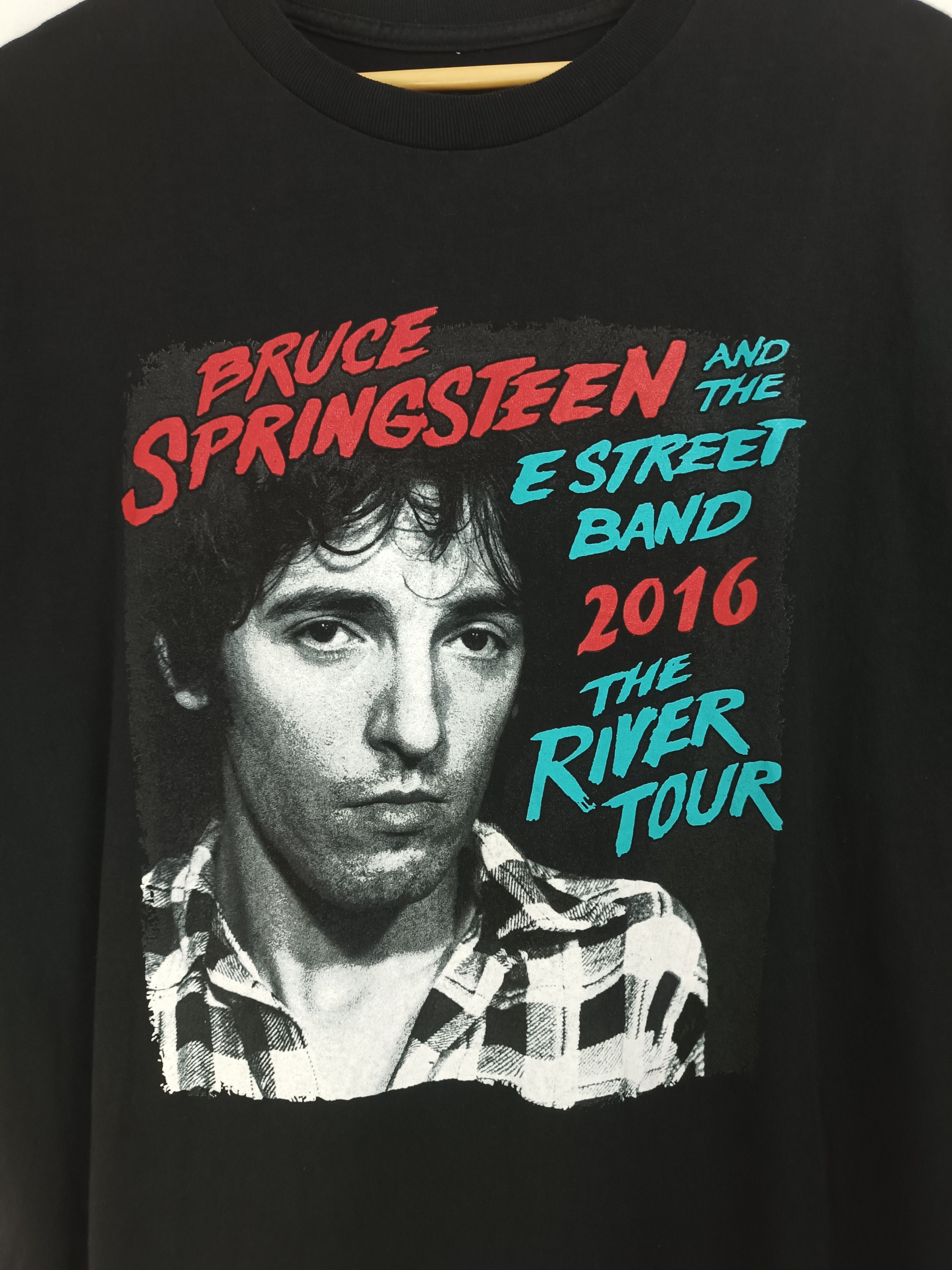 Vintage VINTAGE 2016 BRUCE SPRINGSTEEN E STREET BAND TOUR TEE Size US L / EU 52-54 / 3 - 8 Thumbnail