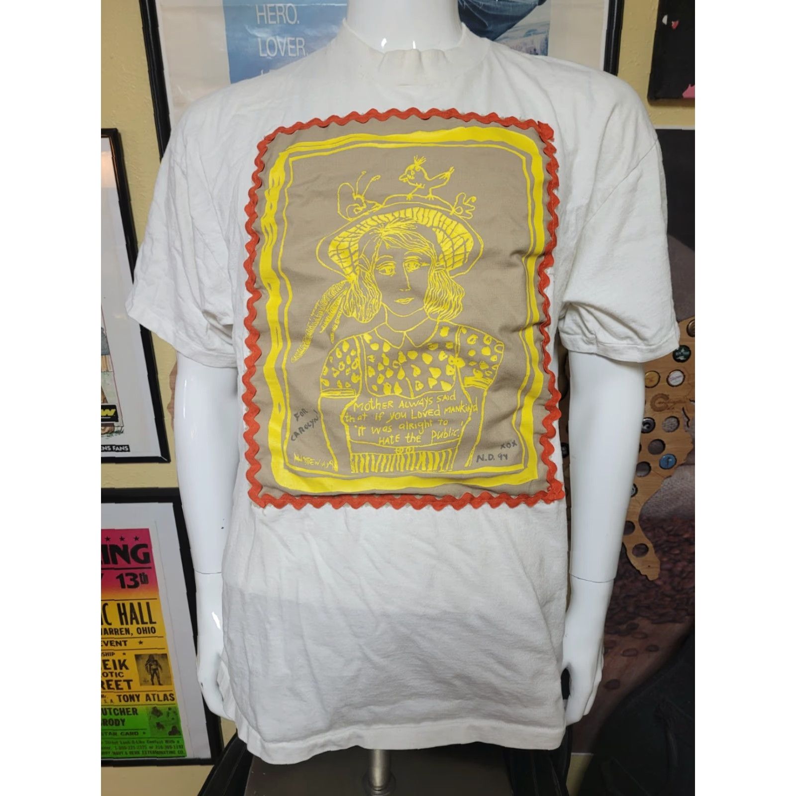 Drew VTG Nancy Drew T-Shirt XL White Short Sleeve Graphic Tee Art Signed 1994 Womens Shirt Size US XL / EU 56 / 4 - 2 Thumbnail