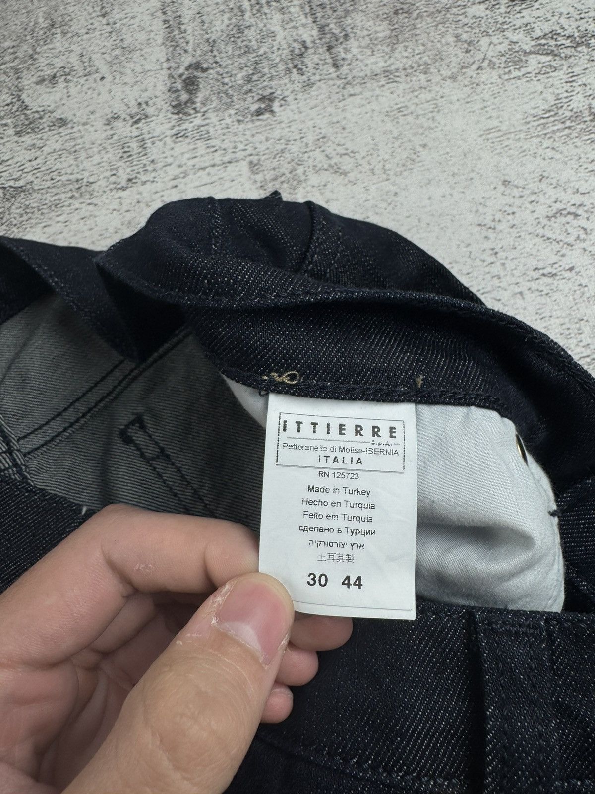 Versace Jeans Couture Versace Couture VJC Y2K Skinny Straight Denim Jeans Trousers Size 30" / US 8 / IT 44 - 16 Thumbnail