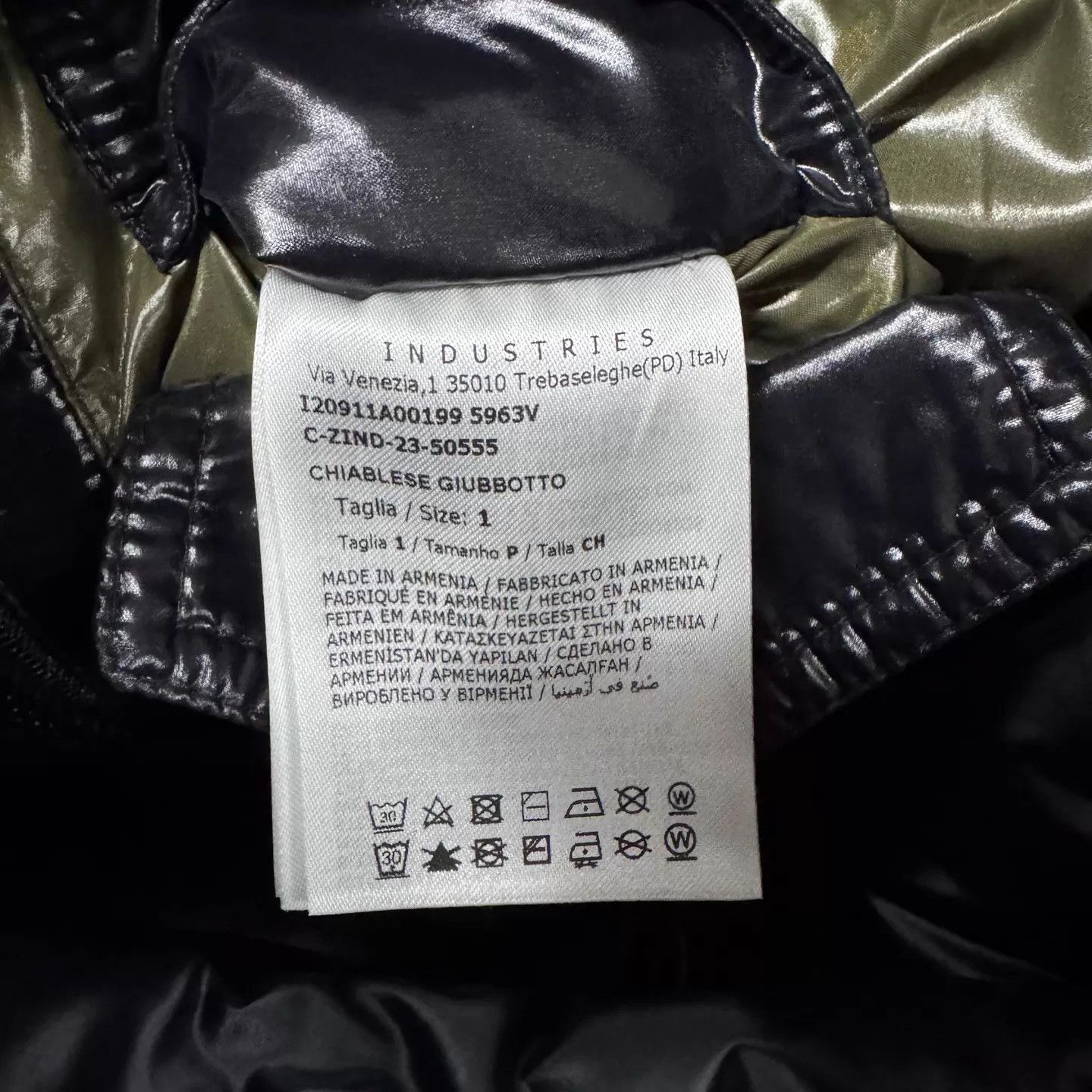 Moncler Moncler Chiablese Black Shiny Hooded Puffer 1 99N Size US S / EU 44-46 / 1 - 8 Thumbnail