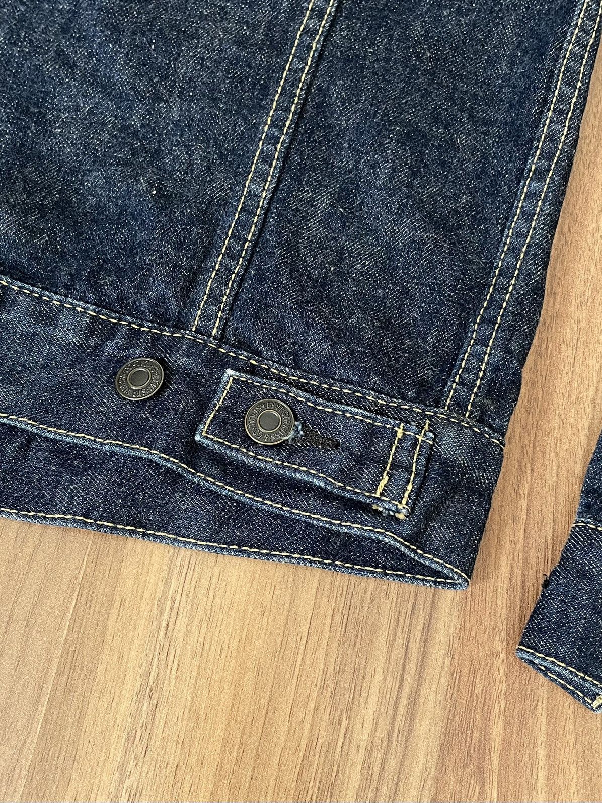 Levi's Vtg 90s Japan Levi’s Lot 557 Type-lll Trucker Denim Jacket Size US M / EU 48-50 / 2 - 12 Thumbnail