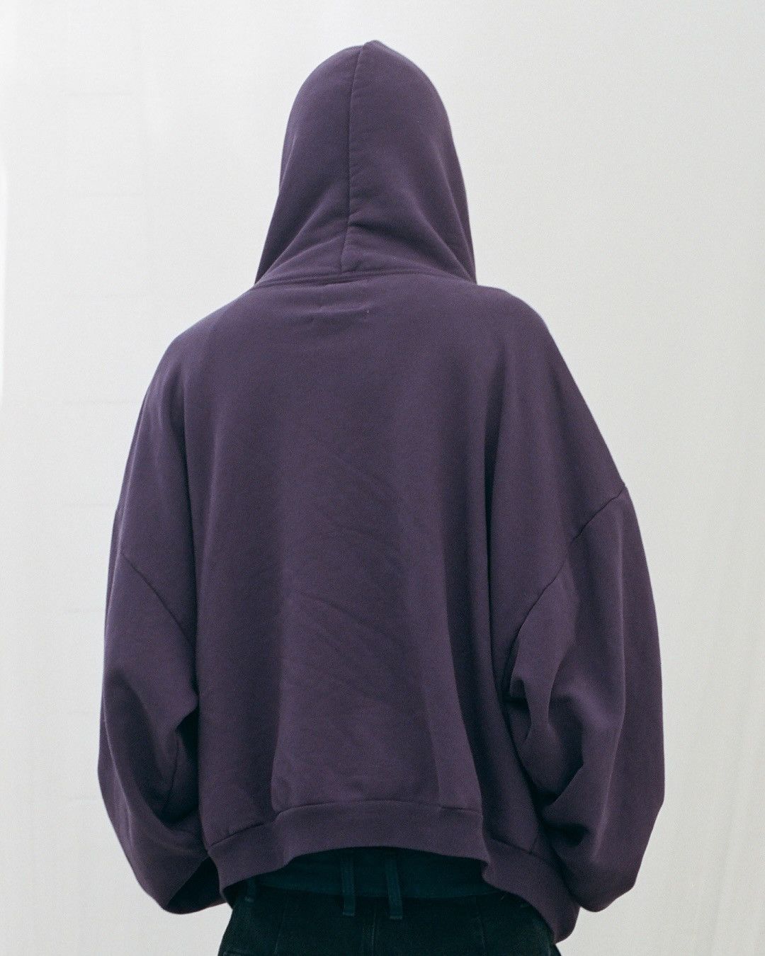 Siberia Hills PURPLE SNOWFLAKE APPLIQUÉ ZIP HOODIE