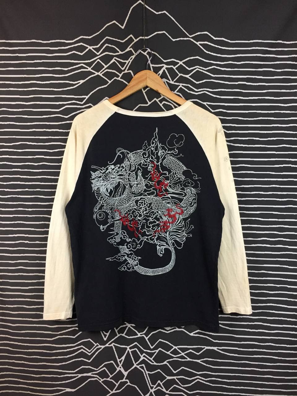 Japanese Brand Vtg Japanese Dragon Art Sukajan Style Raglan Tee Size US L / EU 52-54 / 3 - 2 Thumbnail
