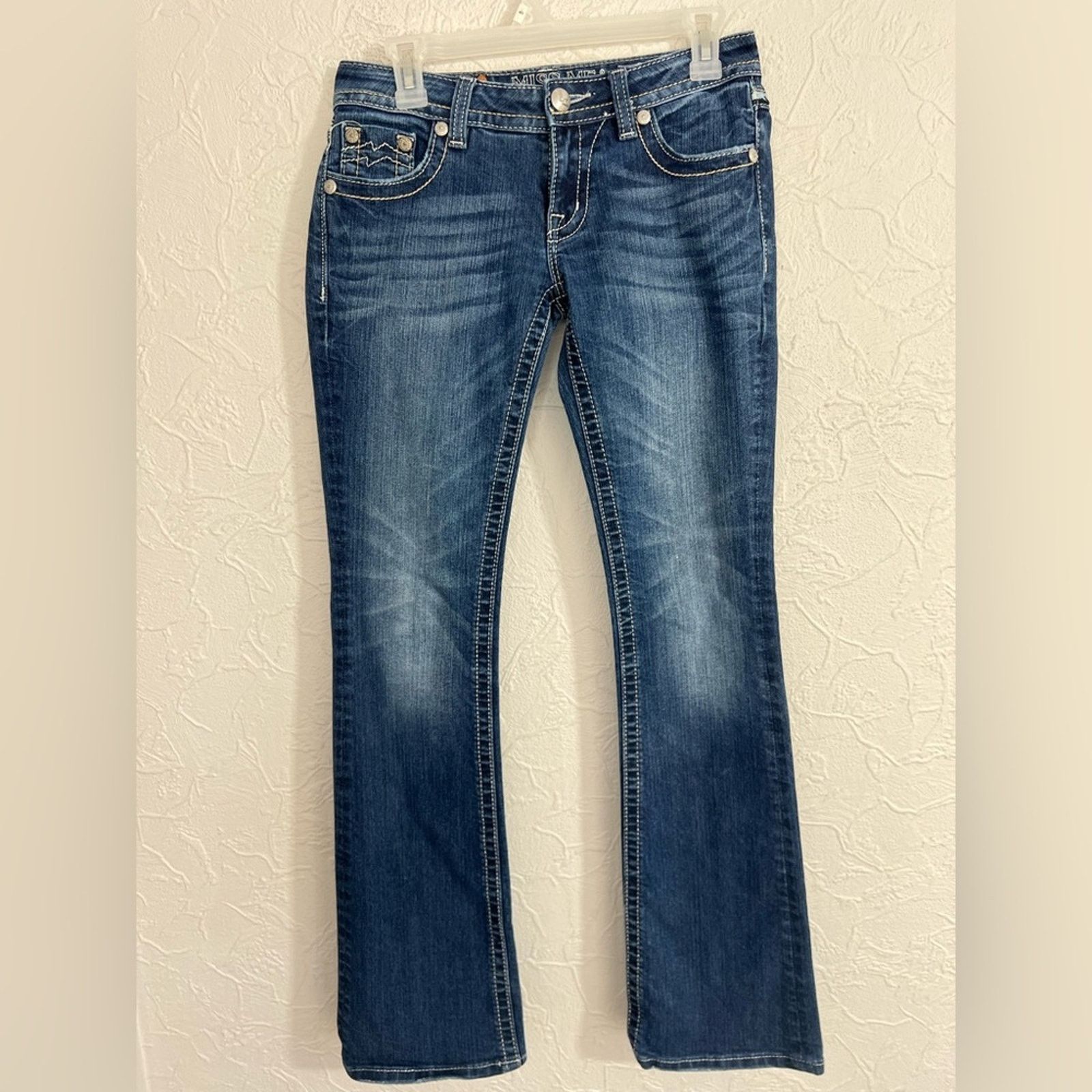 Miss Me Miss Me Women's Size 27 Signature Boot Low-Rise Jeans 30x33 Size 27" / US 4 / IT 40 - 2 Thumbnail