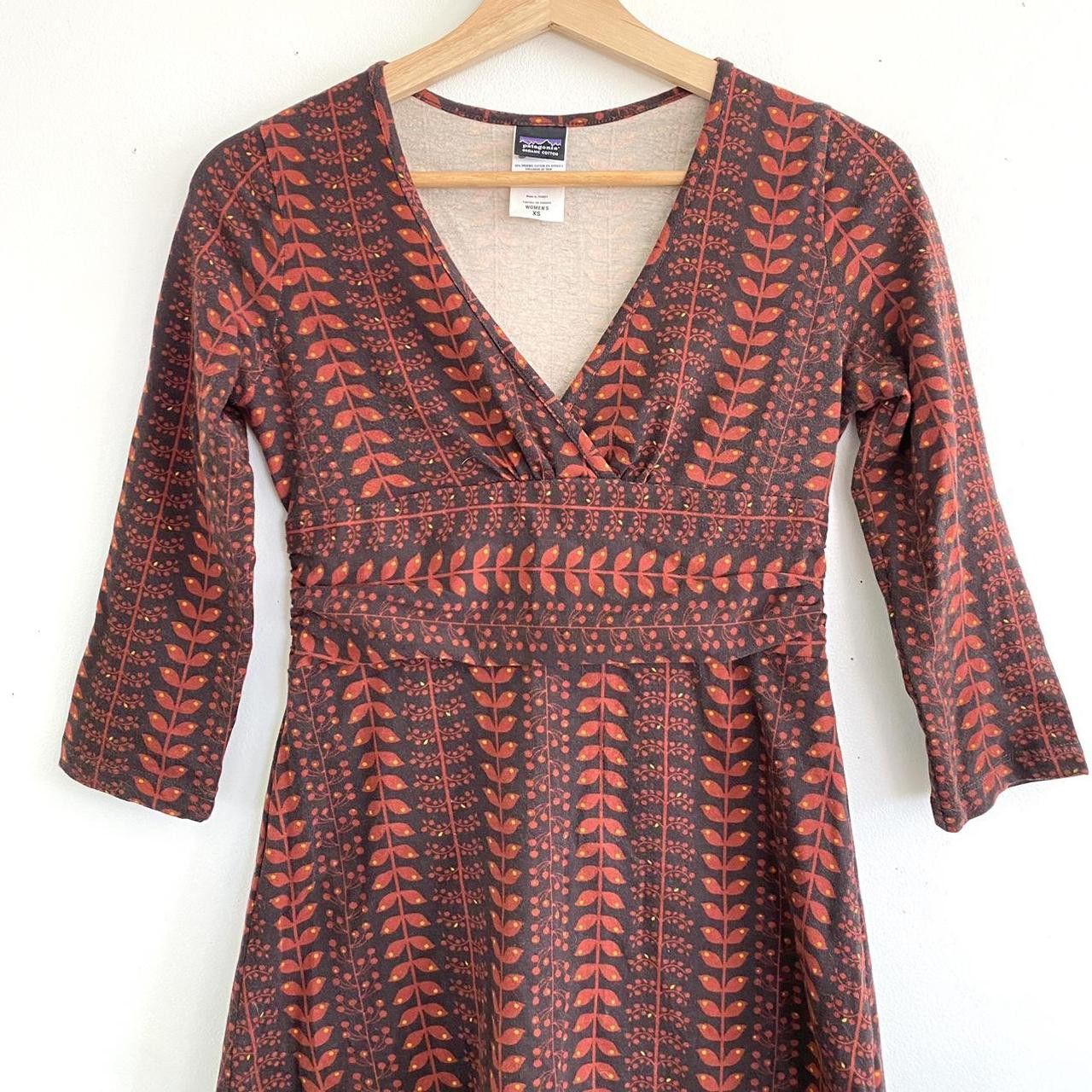 Patagonia PATAGONIA OUTDOOR DRESS WOMENS SIZE XS QUARTER SLEEVE MAROON Size XS / US 0-2 / IT 36-38 - 4 Thumbnail