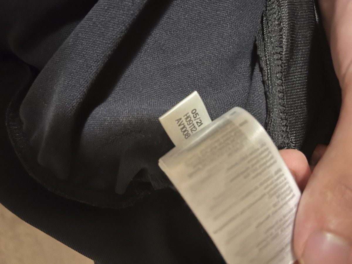 Adidas Adidas Tracksuit Size US M / EU 48-50 / 2 - 7 Thumbnail