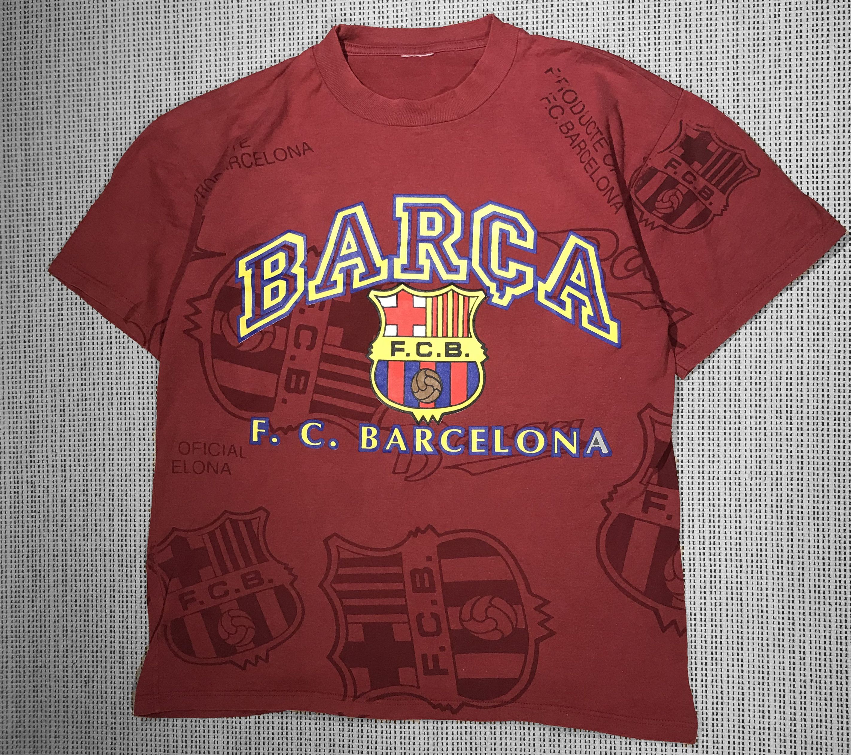 Vintage Vintage 90's AOP F.C Barcelona T-shirt (M) Size US M / EU 48-50 / 2 - 1 Thumbnail