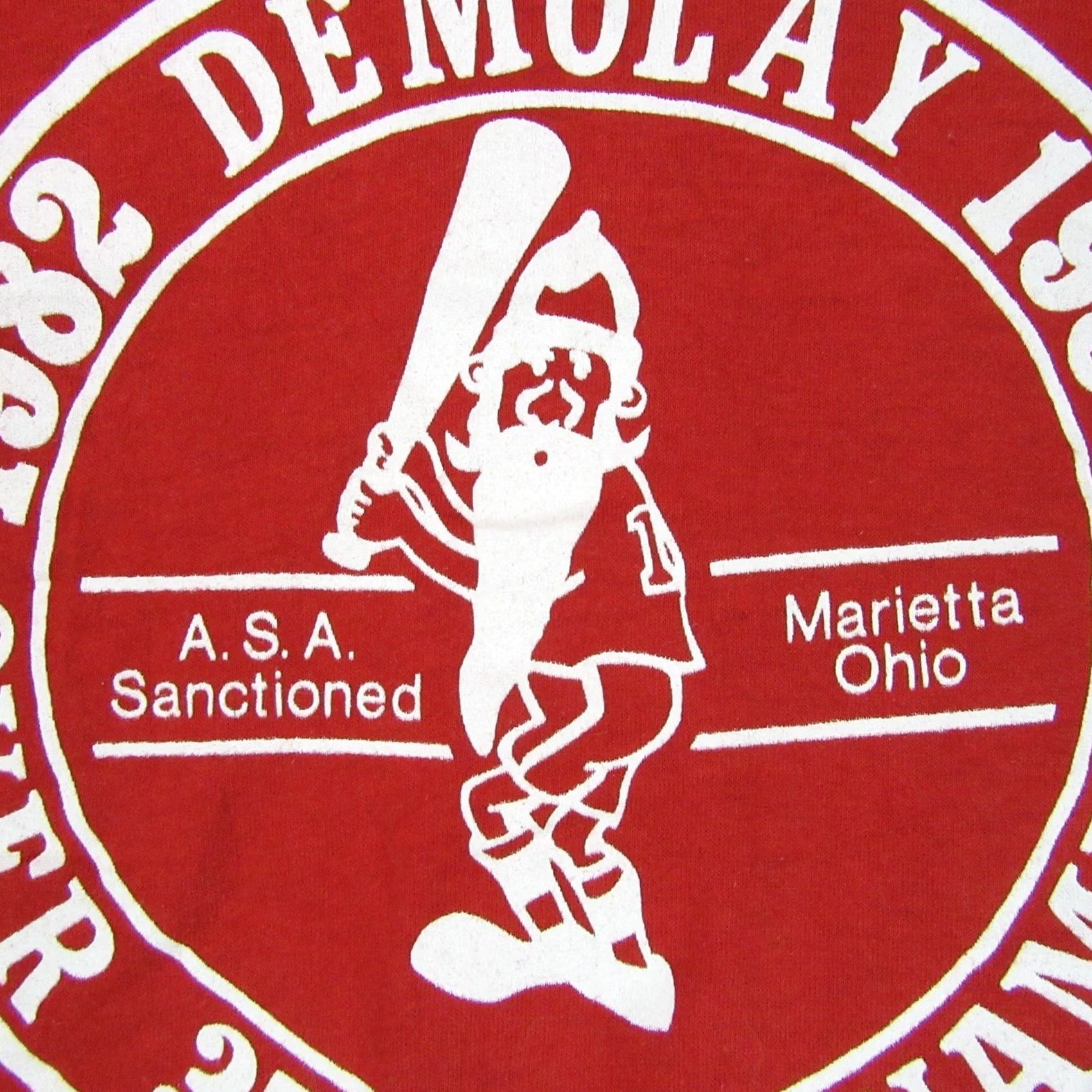 Vintage vintage Demolay T-Shirt baseball style red 1980s 80s paper thin M Men Shirt Short Sleeve Crew Neck Size US M / EU 48-50 / 2 - 5 Thumbnail
