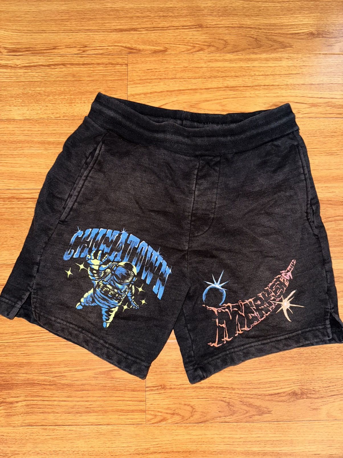 Market Chinatown market/Market space shorts Size US 31 - 1 Thumbnail