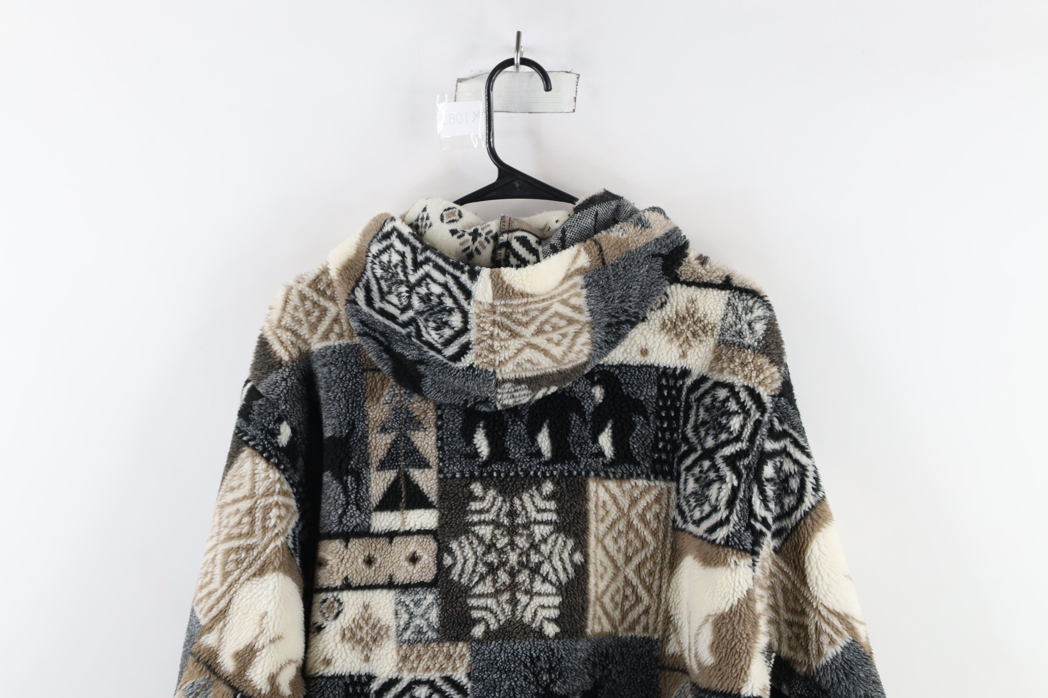 Vintage Vintage 90s Streetwear Bear All Over Print Fleece Jacket Size US S / EU 44-46 / 1 - 15 Thumbnail