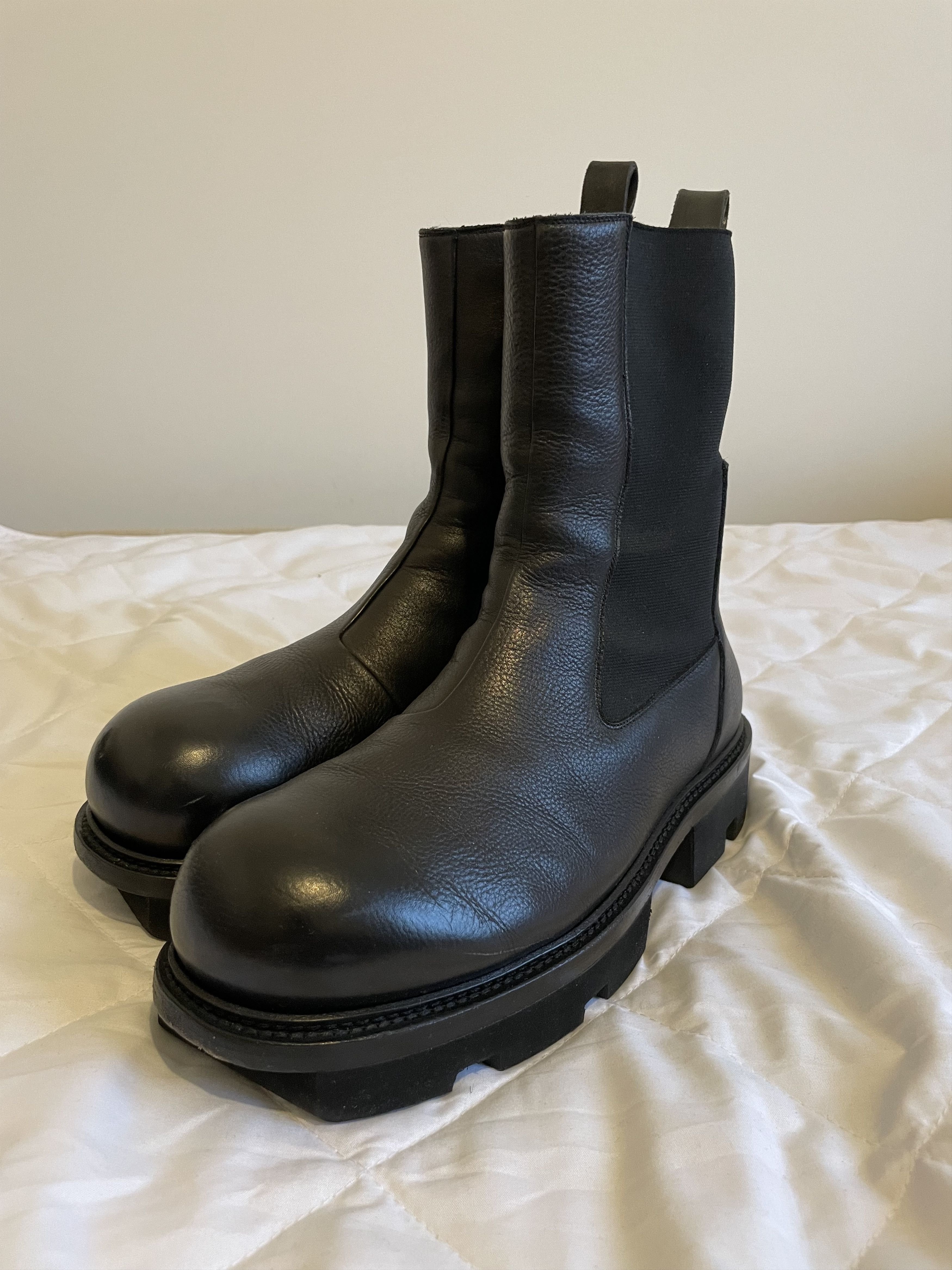 Bozo Megatooth Chelsea Boots