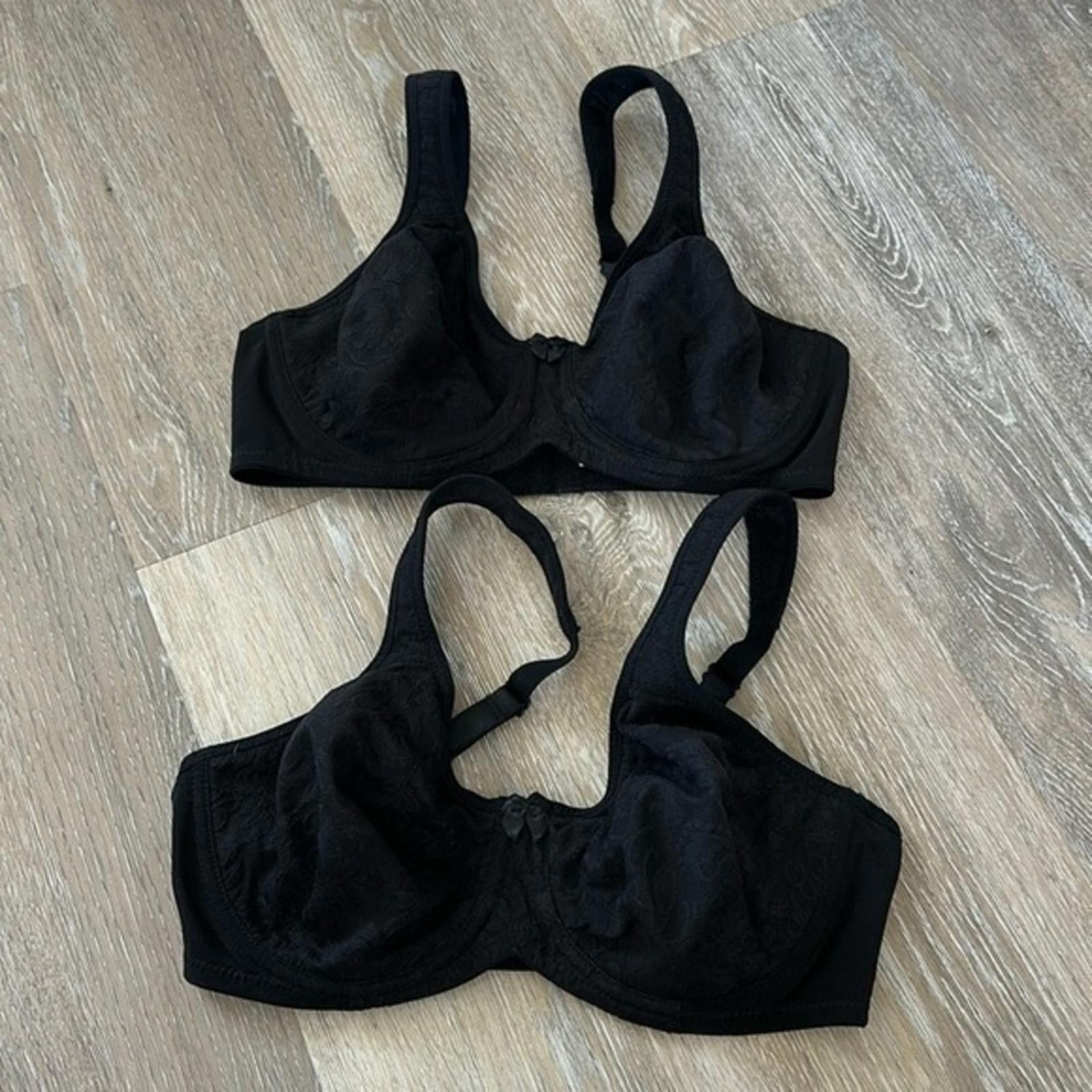 Other Set of 2 Breezies 36 C Underwire lace bra Black EUC Size ONE SIZE - 1 Thumbnail