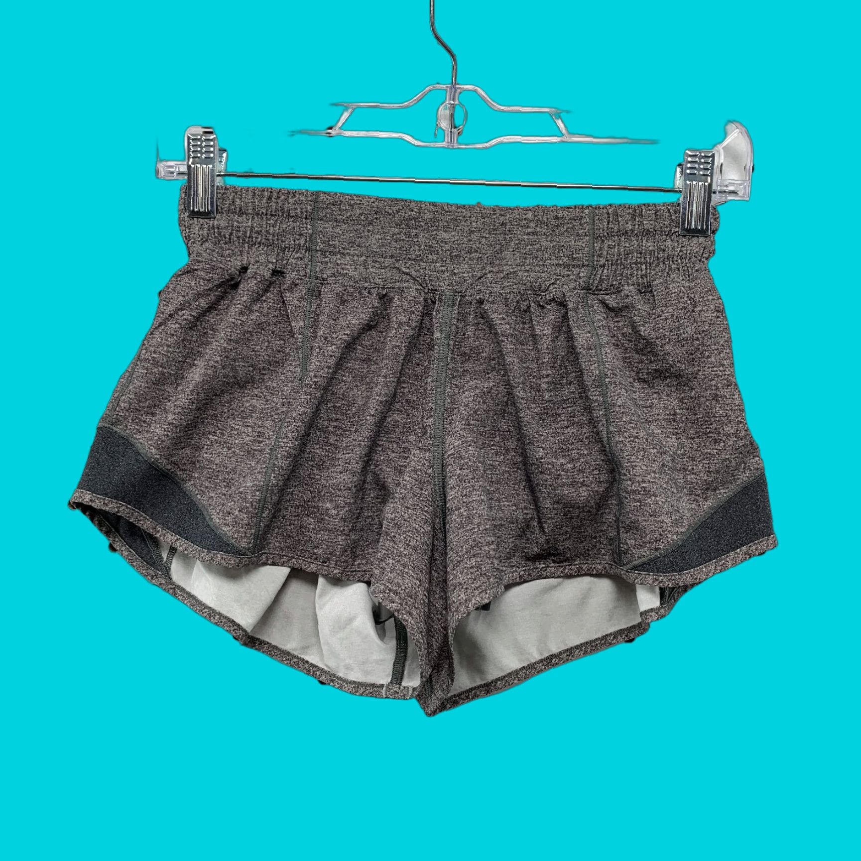 Lululemon Lululemon Athletic Active Shorts Womens Size 4 Gray Elastic Waist Run Yoga Size 27" / US 4 / IT 40 - 1 Thumbnail