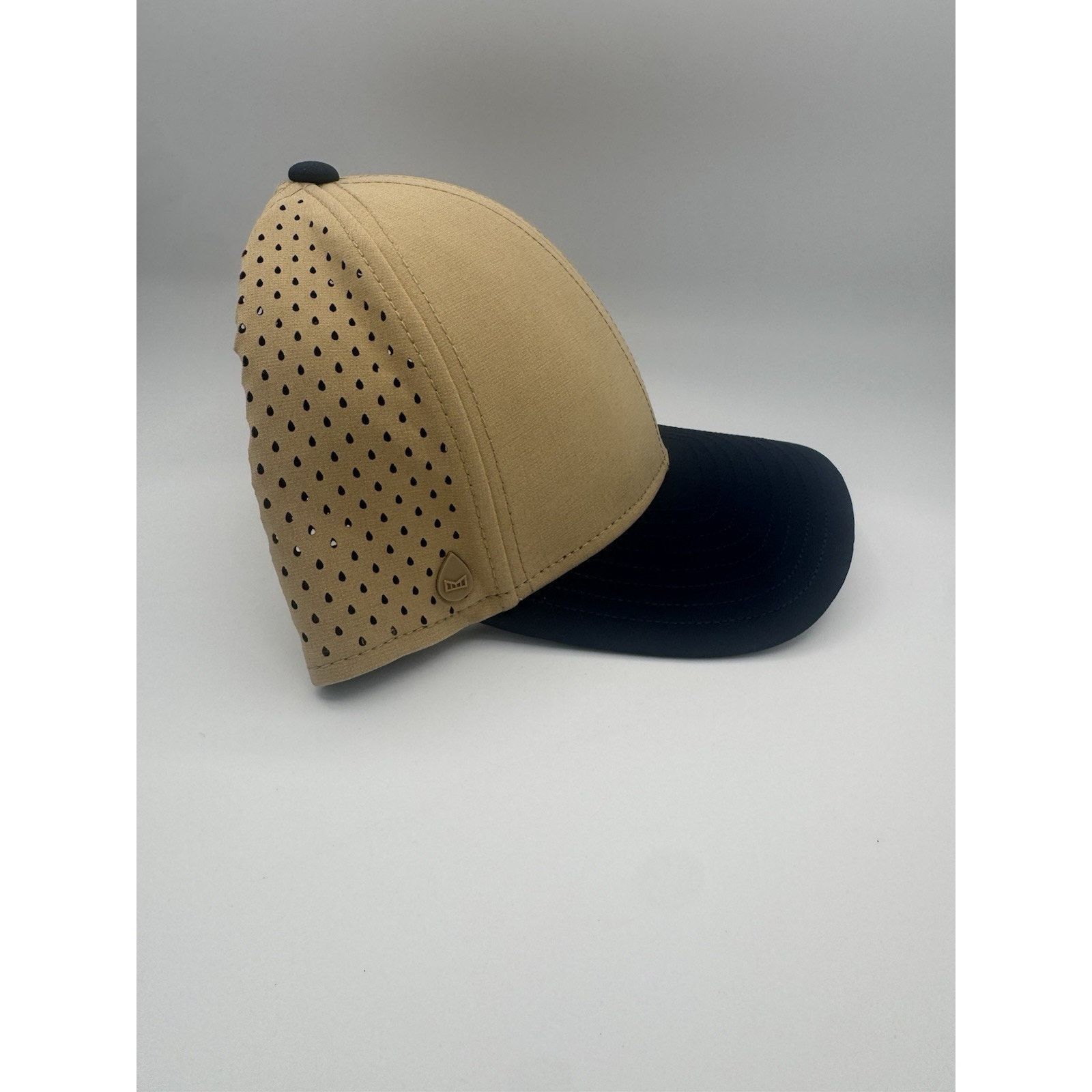 melin NWT Melin A-Game Hydro Performance Snapback Water Resistant Size ONE SIZE - 3 Thumbnail