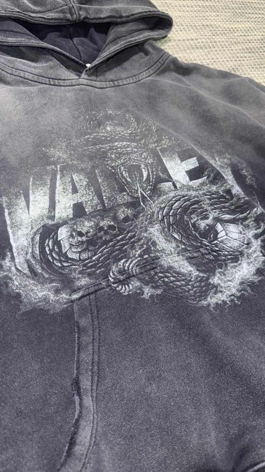 Vale Vale Forever Black Serpent Hoodie Size US XL / EU 56 / 4 - 2 Thumbnail