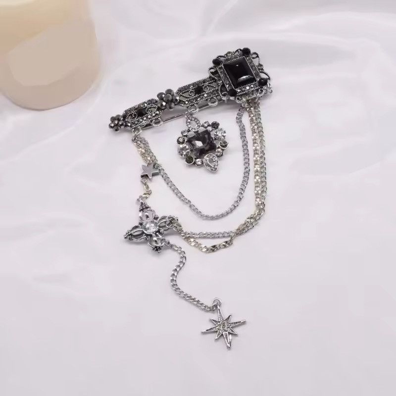 Jewelry Stylish Vintage Y2K Jewelry Tassel Brooch Size ONE SIZE - 5 Thumbnail