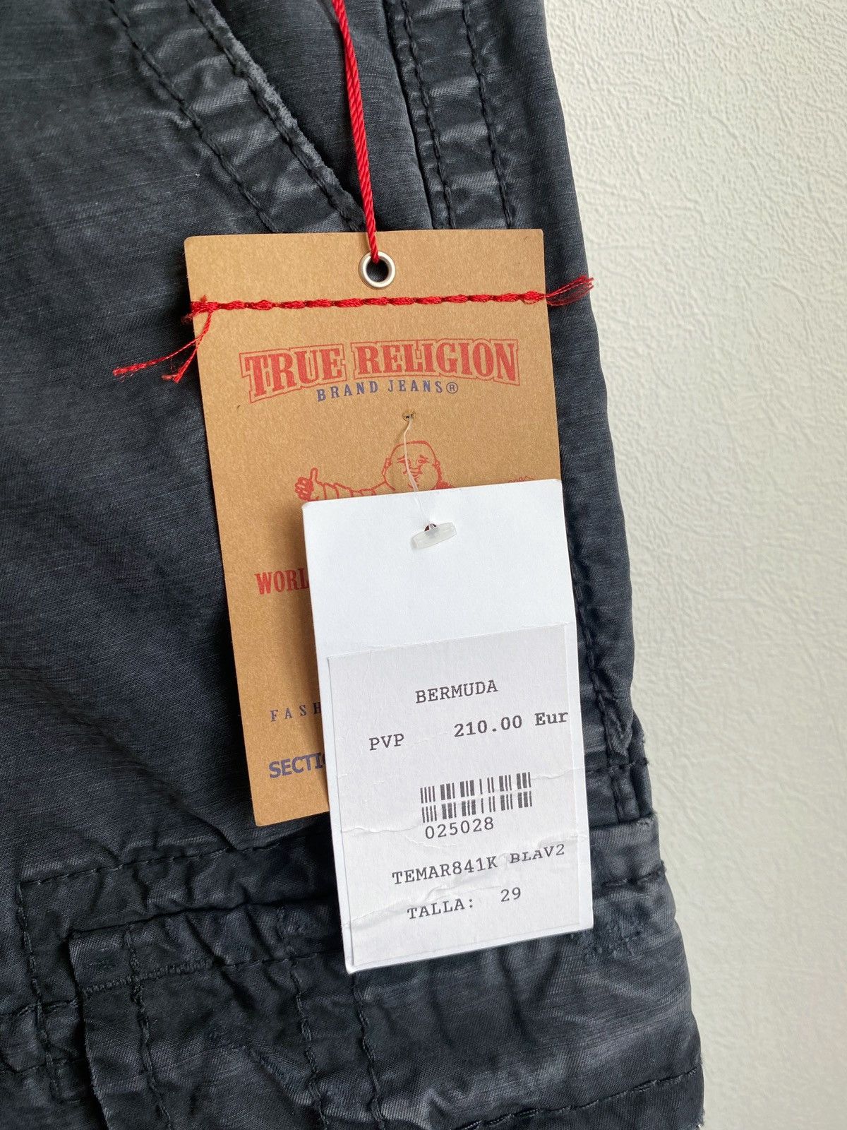 True Religion True Religion ISAAC Cargo Tonal Shorts Size 29 Size US 29 - 10 Thumbnail