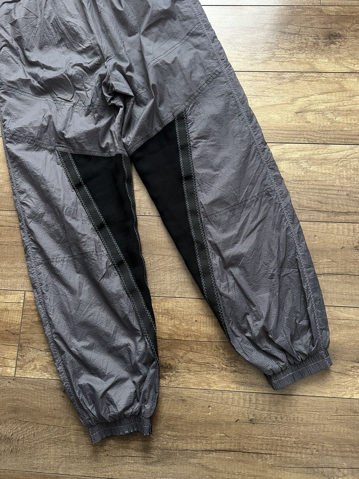 MCQ MCQ Alexander McQueen Track Nylon Parachute Pants Size US 34 / EU 50 - 5 Thumbnail