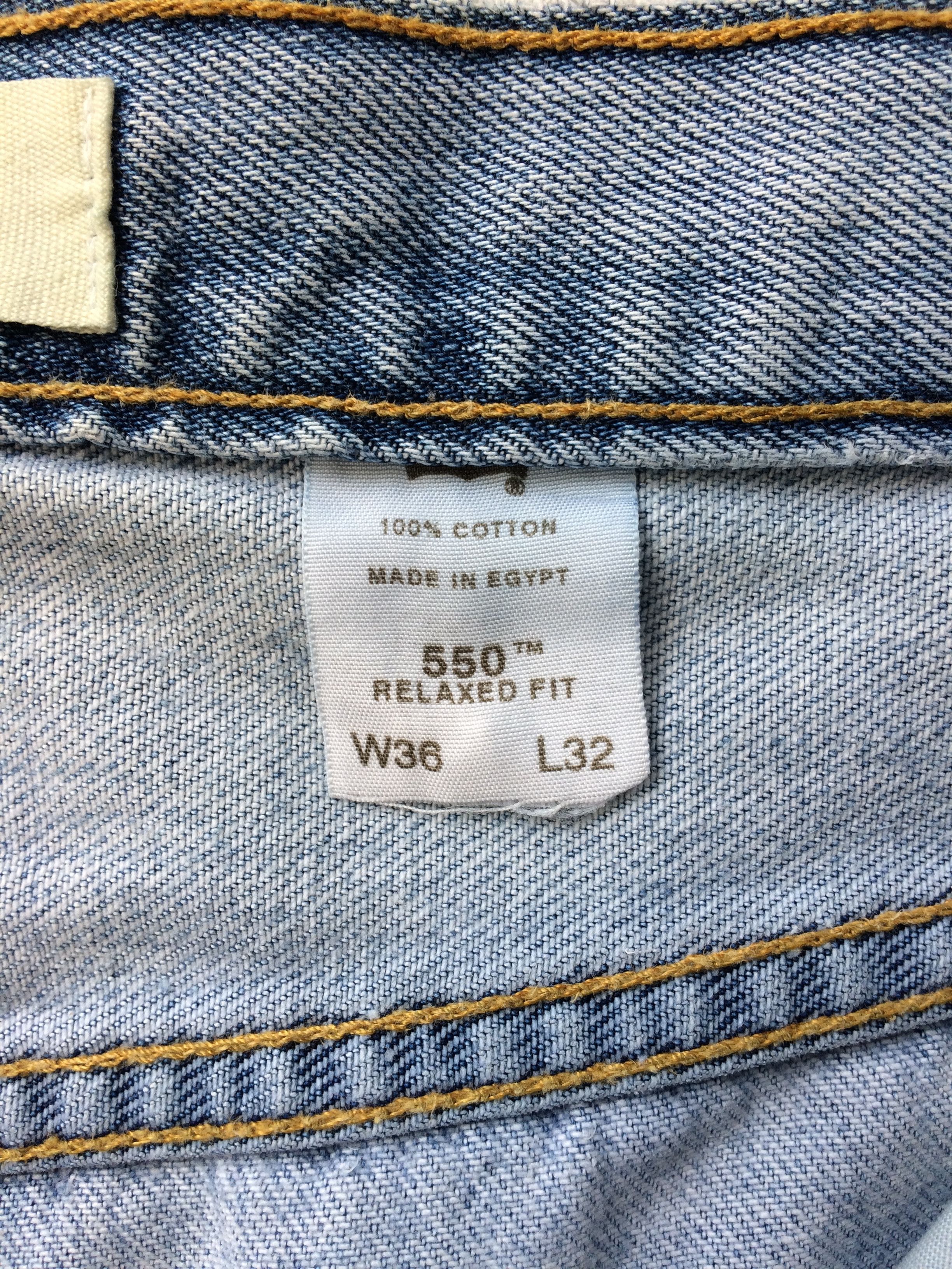 Levi's × Vintage Distressed Levis 550 Dirty Jeans D-749 Size US 34 / EU 50 - 13 Thumbnail