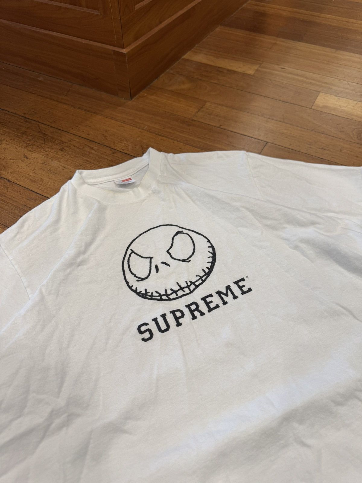Supreme Supreme "Nightmare Before Xmas" Tee Size US XL / EU 56 / 4 - 2 Thumbnail