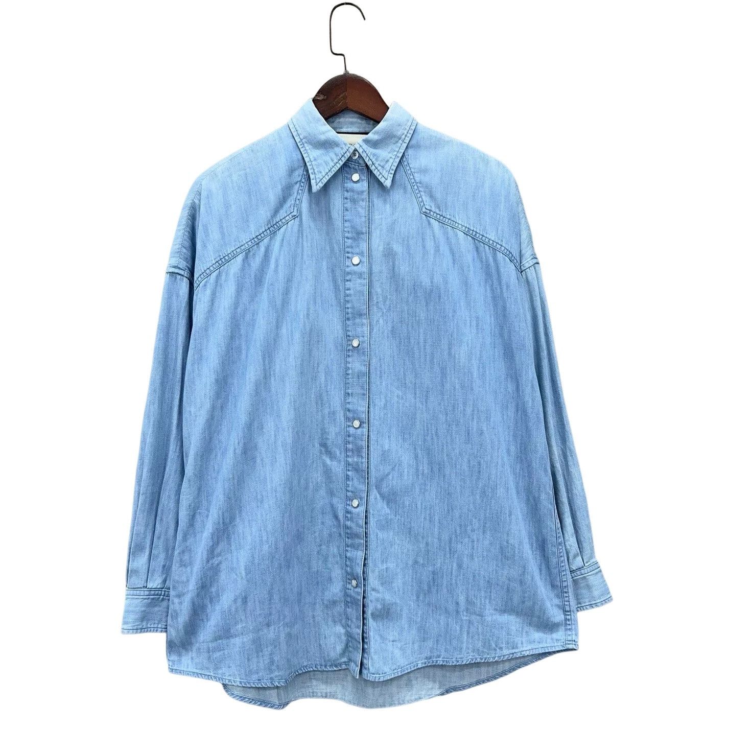 Gucci Gucci Leopard Embroidered Denim Shirt Size M Size US M / EU 48-50 / 2 - 1 Thumbnail