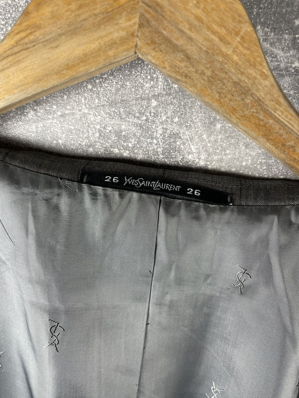 Yves Saint Laurent Yves Saint Laurent Difusion Hommes Double-Breasted Wool Suit Size 48R - 13 Thumbnail