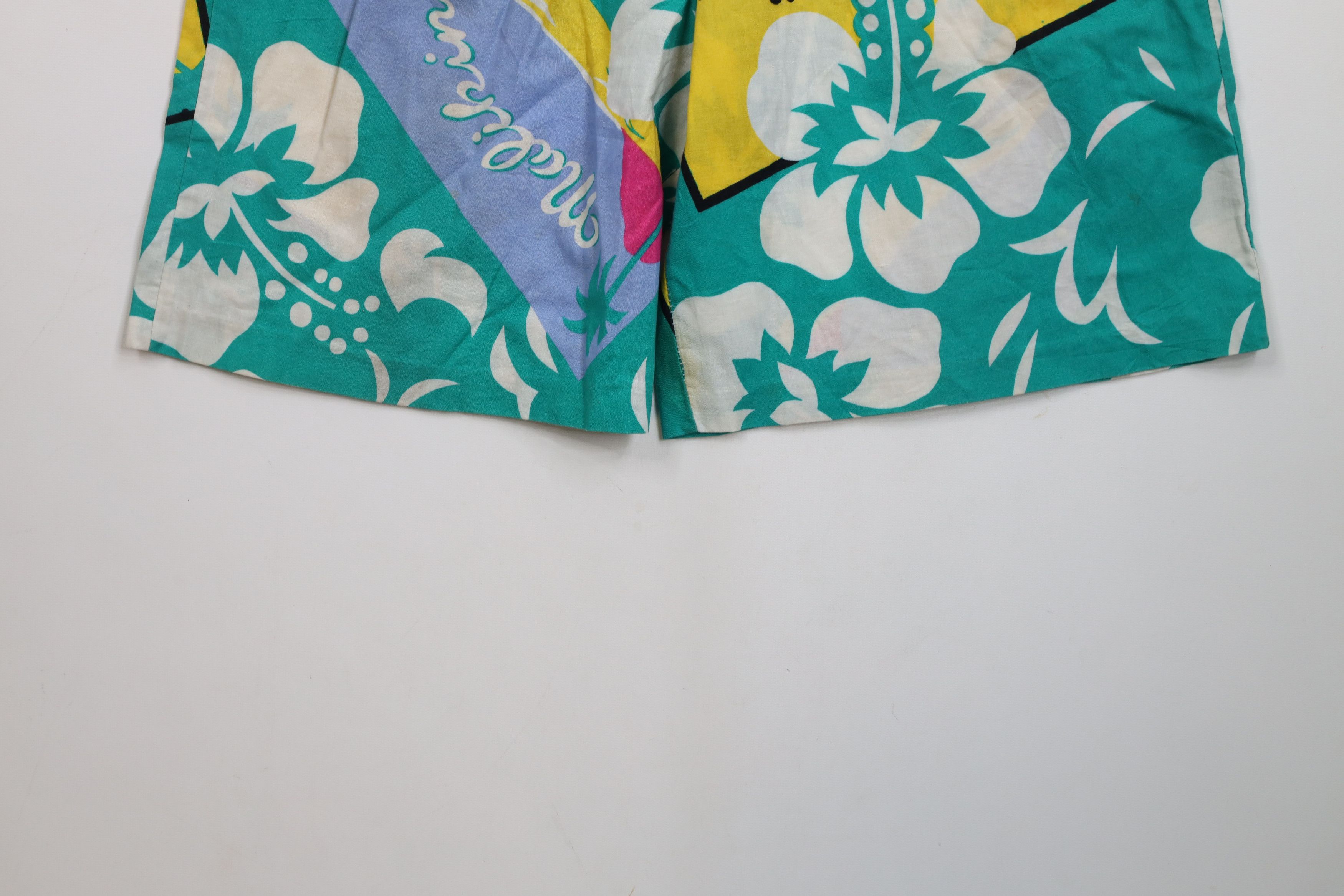 Vintage Vintage 90s Streetwear Baggy Abstract Flower Surf Shorts USA Size 26" / US 2 / IT 38 - 4 Thumbnail