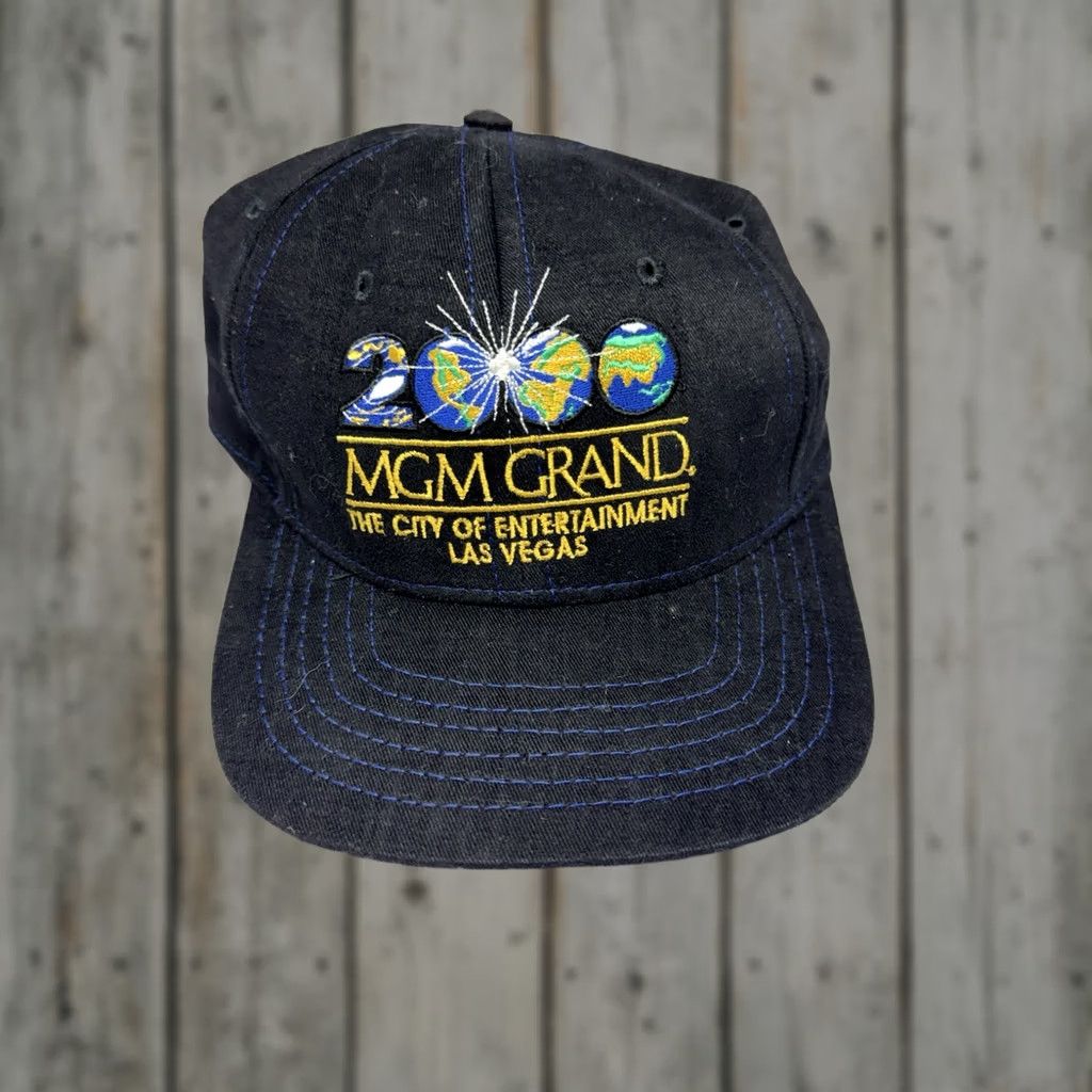 Vintage VINTAGE MGM Grand Black Hat Baseball Cap Adjustable Men Black Logo 90s 80s Classic Retro USA MGM Size ONE SIZE - 1 Thumbnail