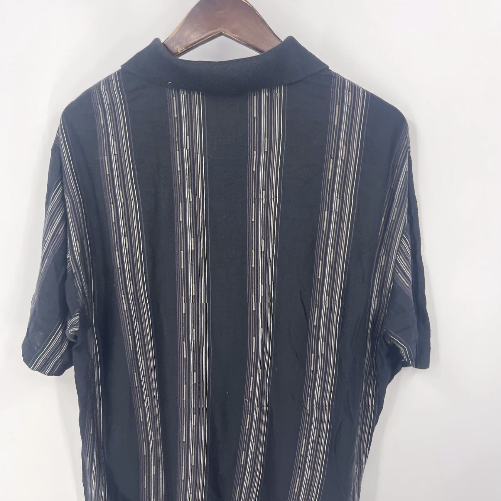 Vintage Tiger Woods Shirt Mens Large Striped Polo Black 60/2 Mercerized Golf Preppy Size US L / EU 52-54 / 3 - 4 Thumbnail