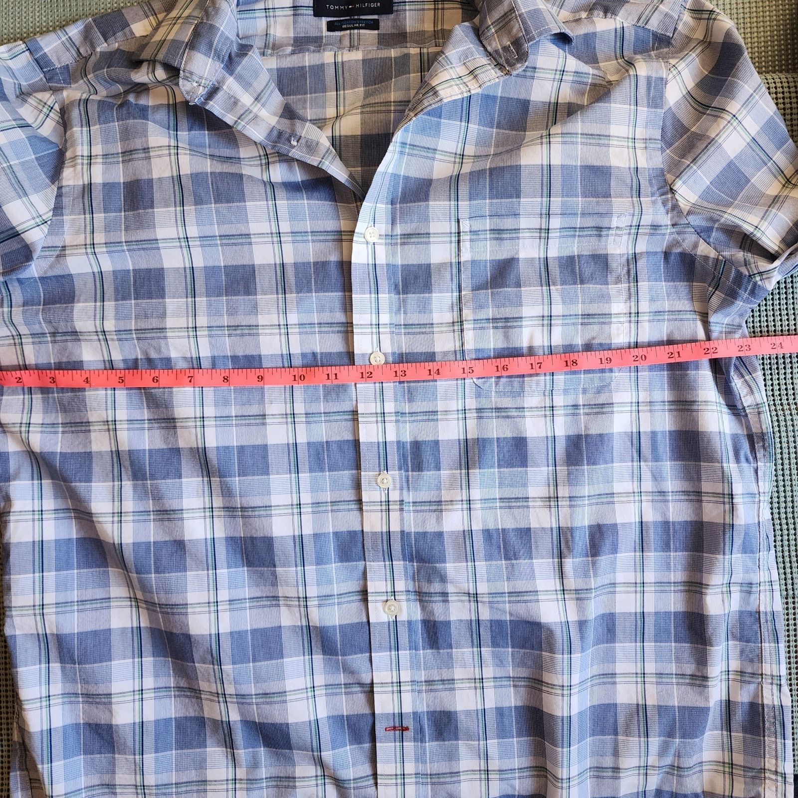 Tommy Hilfiger Tommy Hilfiger Men's Large White Plaid Shirt Size 16 1/2 L Size US L / EU 52-54 / 3 - 4 Thumbnail