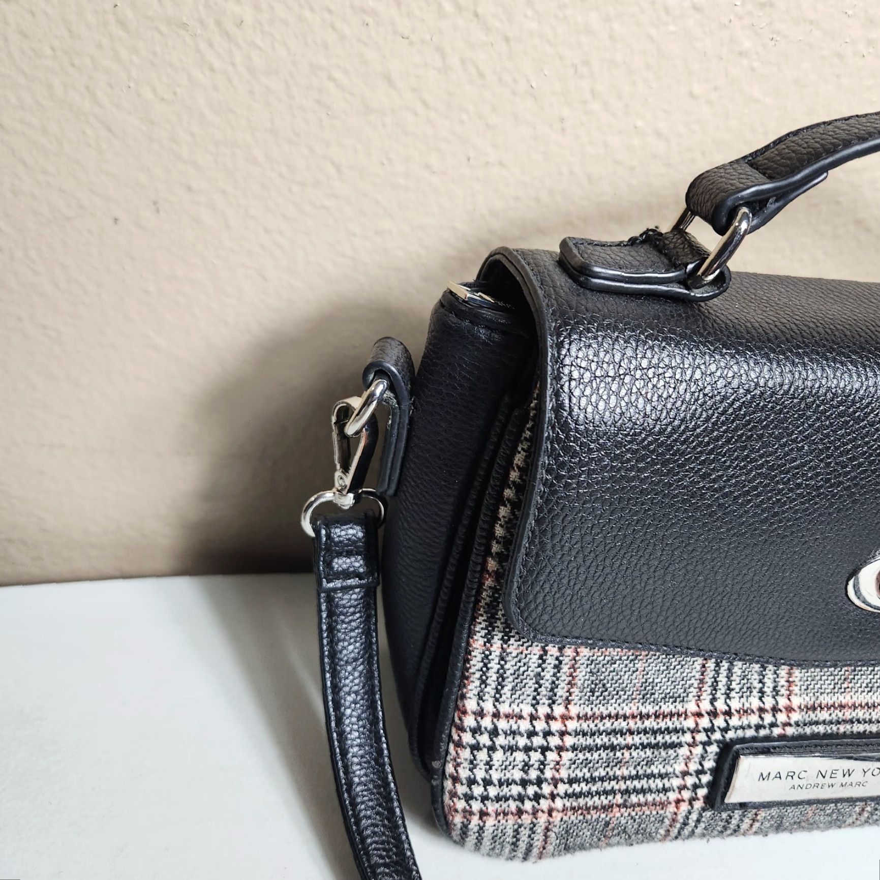 Vintage **Pebbled Black Marc New York Plaid Faux Leather Women's Shoulder Bag** User: **Black Marc New York Plaid Pebbled Faux Leather Women's Shoulder Bag** Size ONE SIZE - 3 Thumbnail