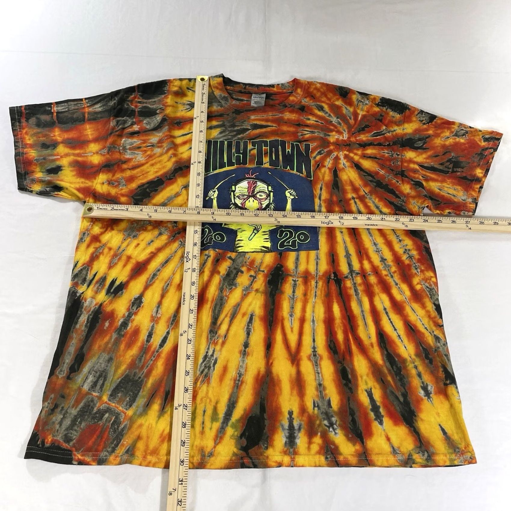 Gildan VINTAGE Gildan T-Shirt 2XL Music TYE DIE Tie Dye Graphic Tee Shirt Unisex Adults 2020s Boys Womens Mens N/A Size US XXL / EU 58 / 5 - 2 Thumbnail