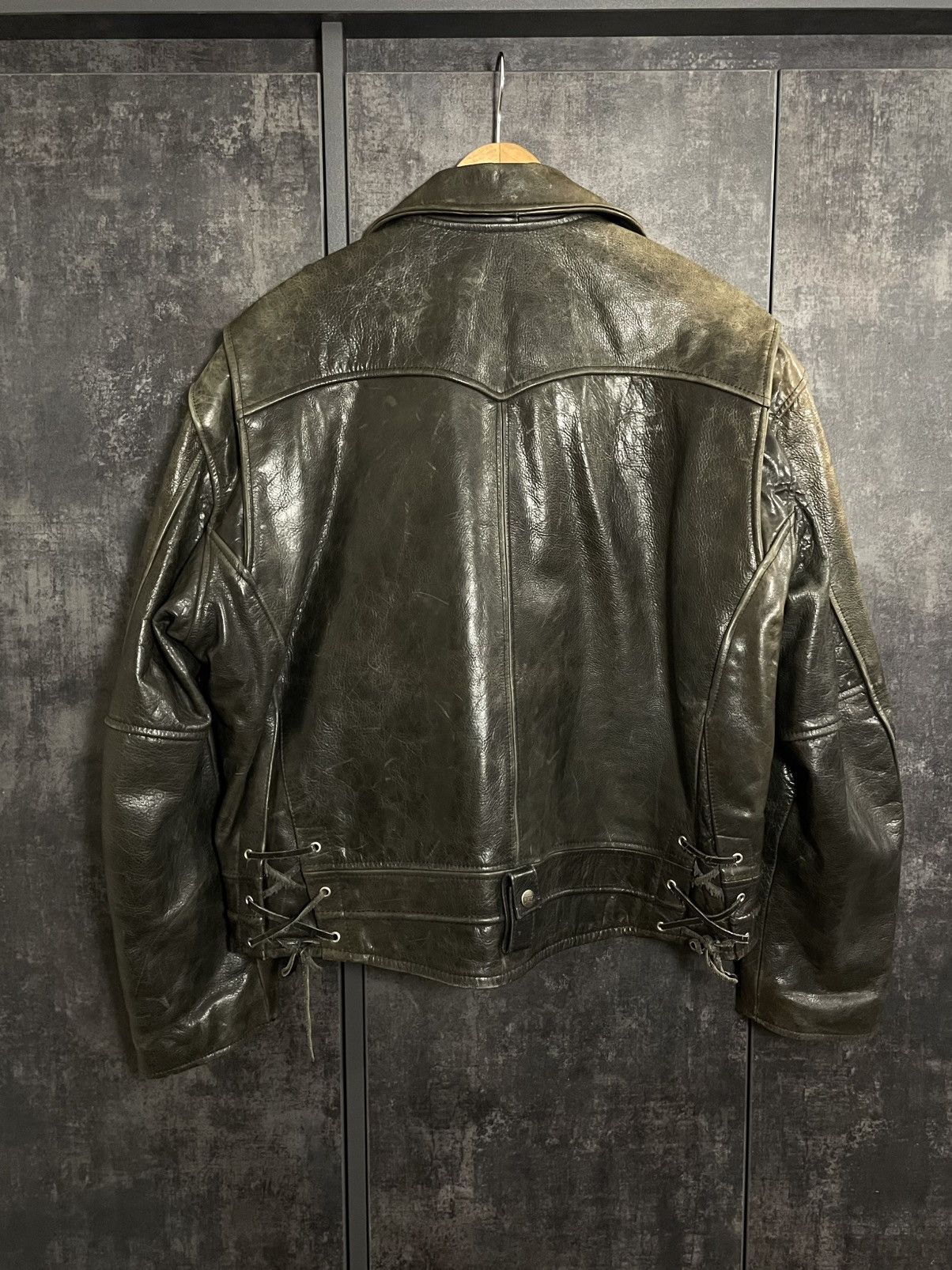 Vintage Crazy Vintage Redskins Cropped Leather Jacket Polizei Schott Size US L / EU 52-54 / 3 - 17 Thumbnail