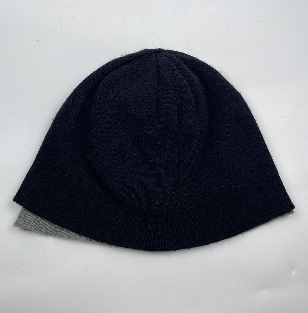 Japanese Brand distressed peakaboo single eye beanie hat Size ONE SIZE - 9 Thumbnail
