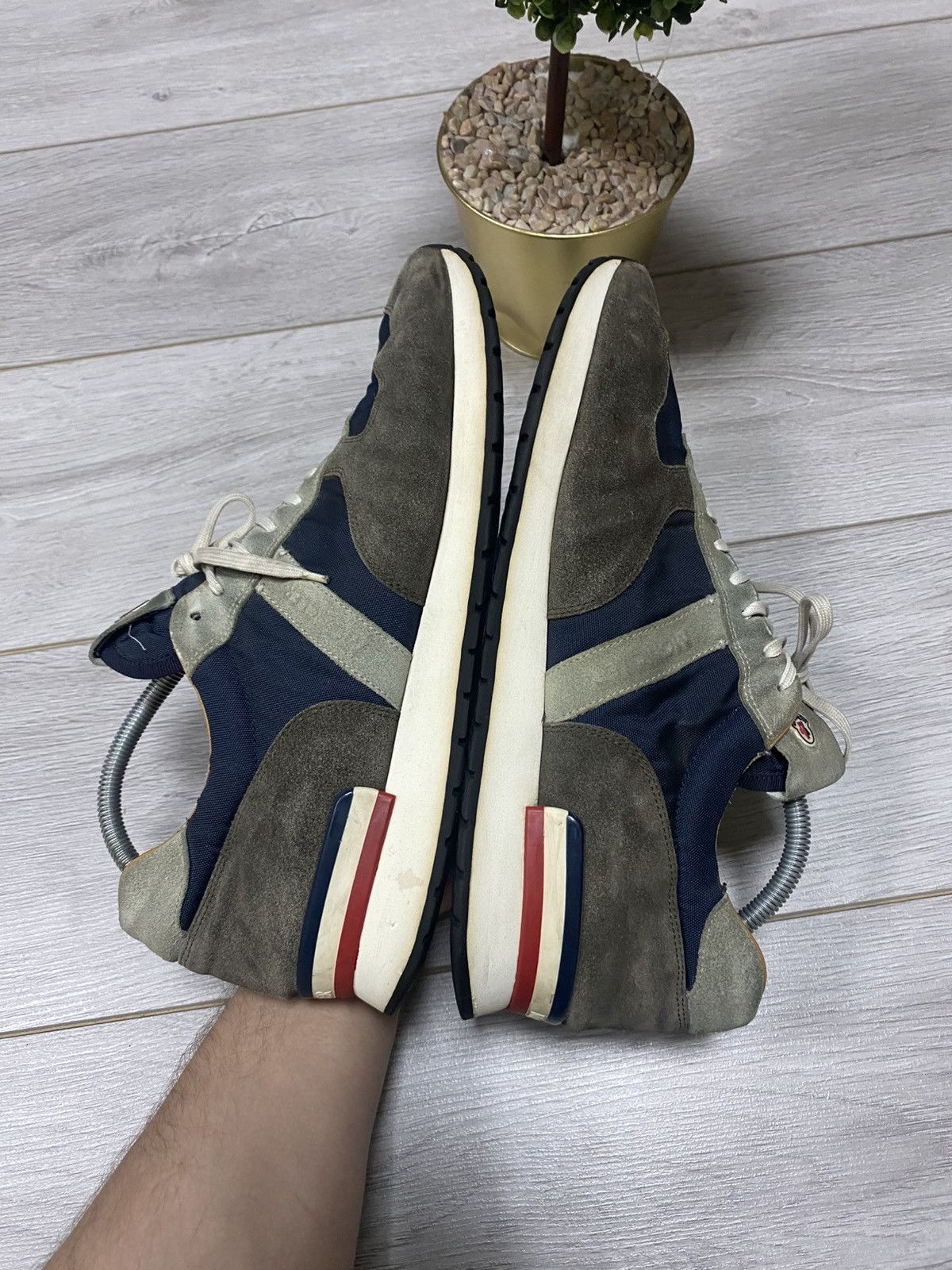 Moncler Moncler suede sneakers shoes Size US 13 / EU 46 - 2 Thumbnail
