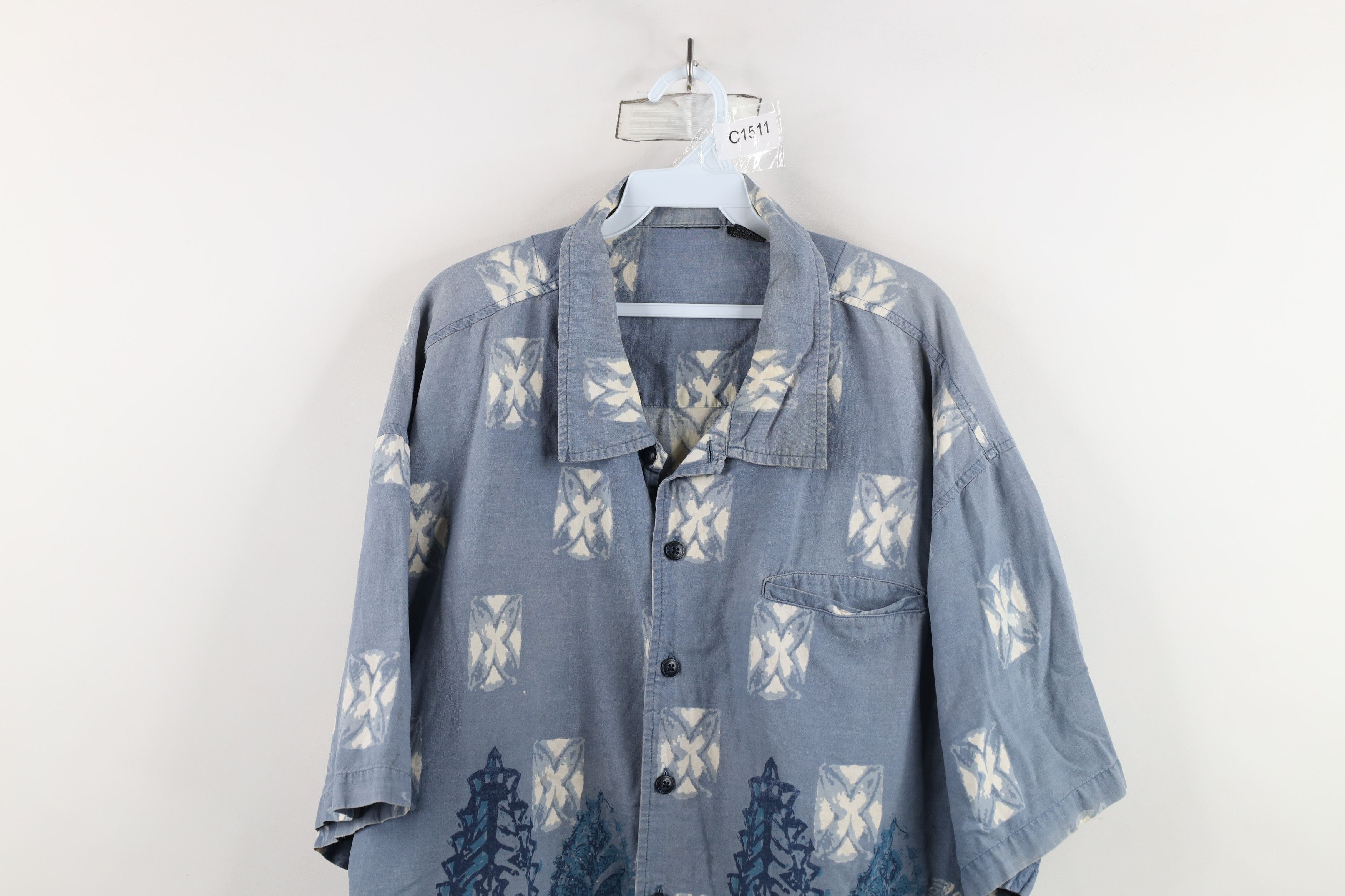 Vintage Vintage 90s Streetwear Flower Luau Hawaiian Button Shirt Size US XL / EU 56 / 4 - 2 Thumbnail