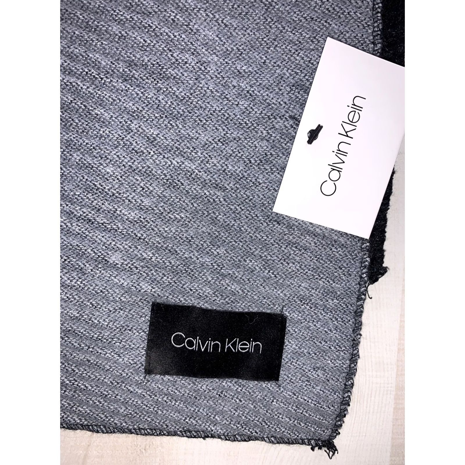 Calvin Klein Calvin Klein Rectangle Scarf Gray/Black Double Faced Ribbed New with Tags Womens Scarves & Wraps Size ONE SIZE - 2 Thumbnail
