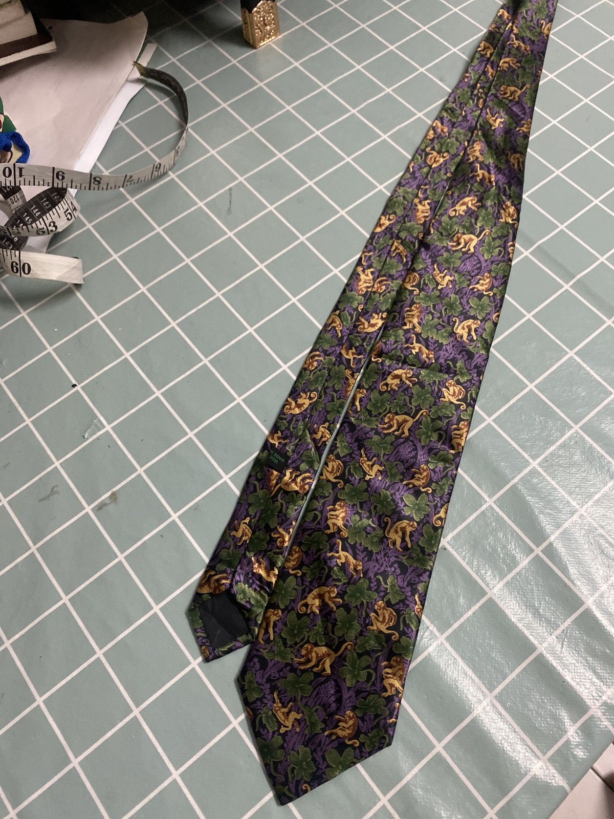 Bottega Veneta Bottega Venetta Ties Animal Print Repeat Silk Necktie Size ONE SIZE - 3 Thumbnail