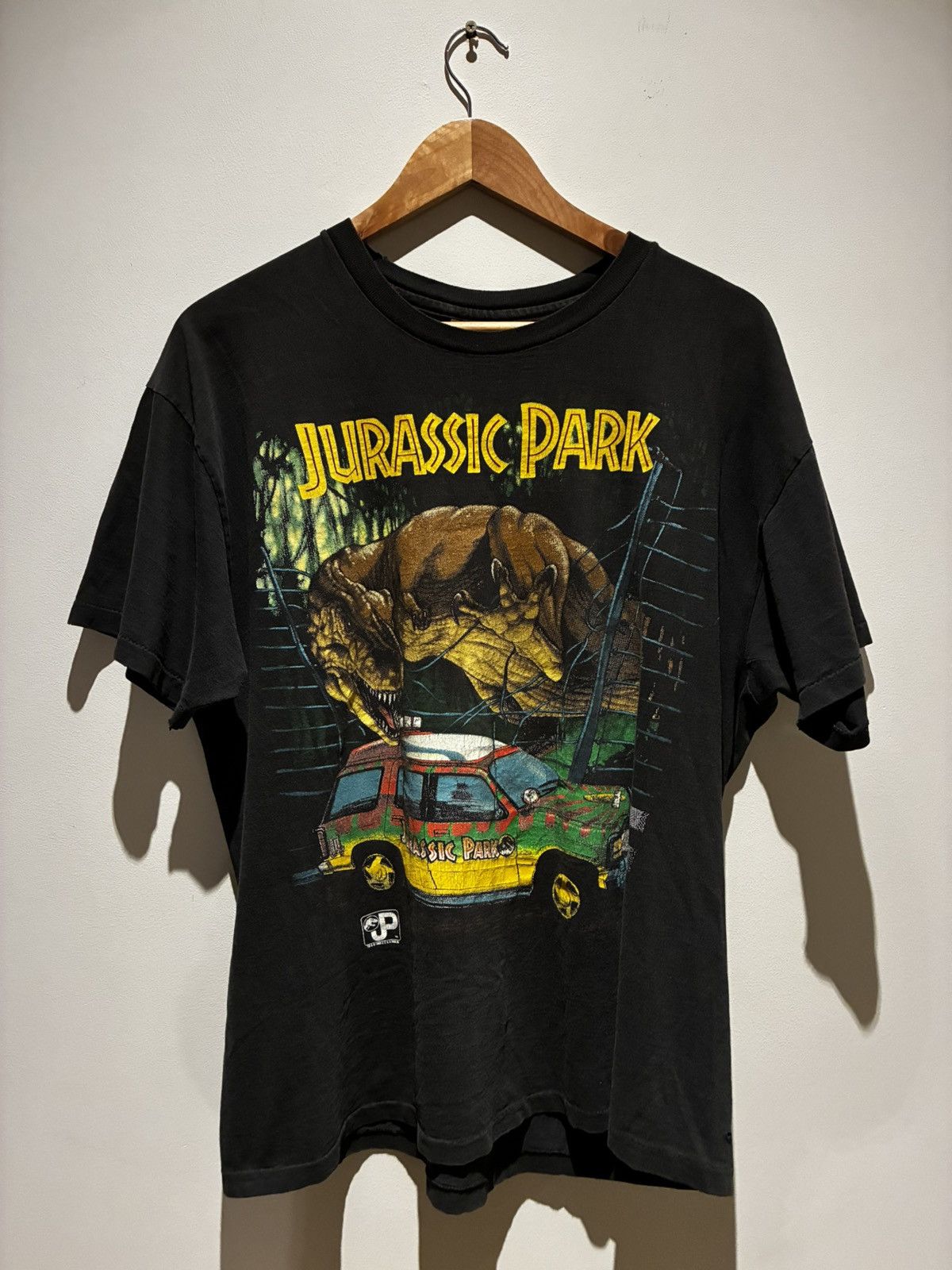 Vintage Vintage 90s Jurrasic Park Japan Tee Size US M / EU 48-50 / 2 - 1 Thumbnail