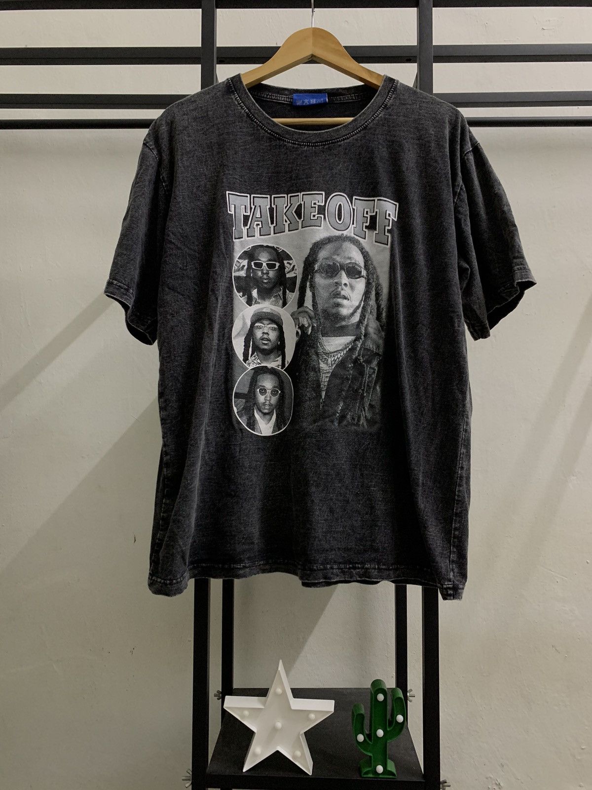 Japanese Brand “TAKE OFF” PHOTO TEE Size US XL / EU 56 / 4 - 1 Thumbnail