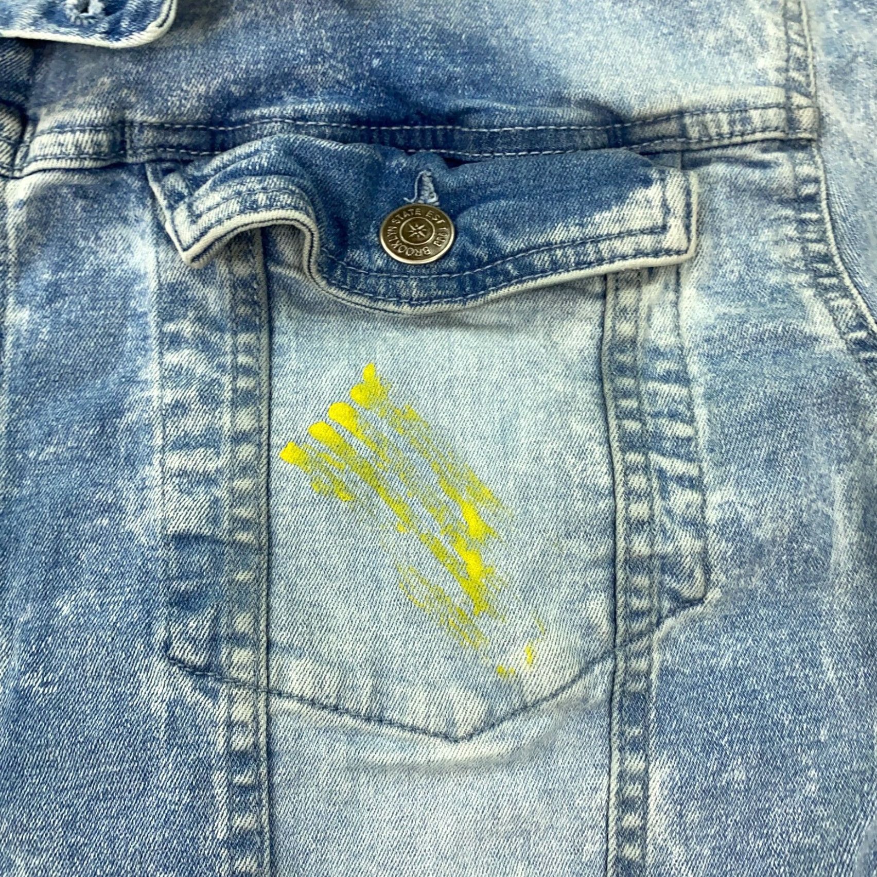 Vintage Brooklyn State Denim Trucker Jacket Mens 2XL Blue Denim Solid Distressed Paint Splatter Casual Wearers Mens Size US XXL / EU 58 / 5 - 4 Thumbnail