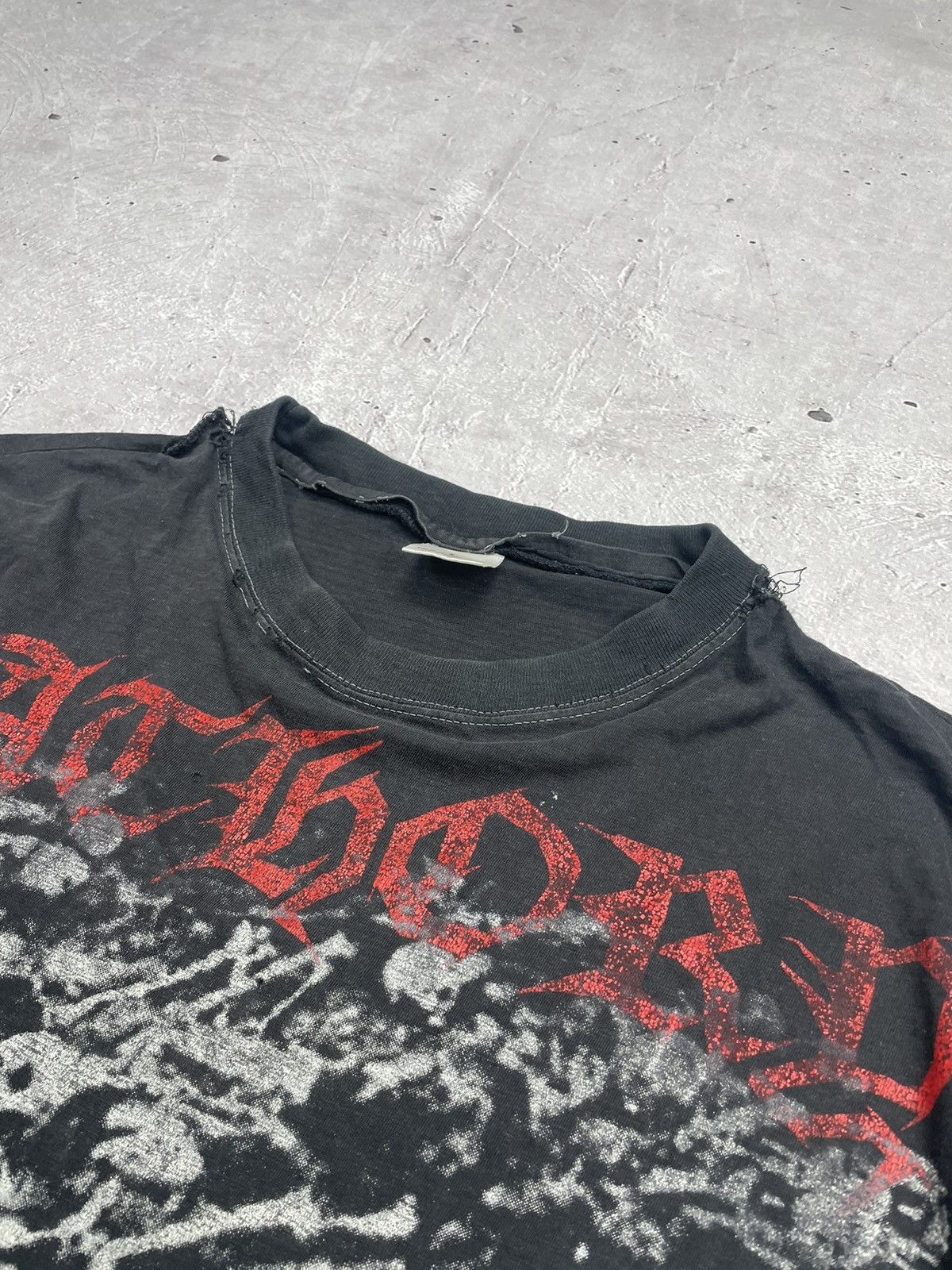 Vintage Vintage 90’s Bathory Requiem Amazing faded t-shirt Size US XL / EU 56 / 4 - 9 Thumbnail