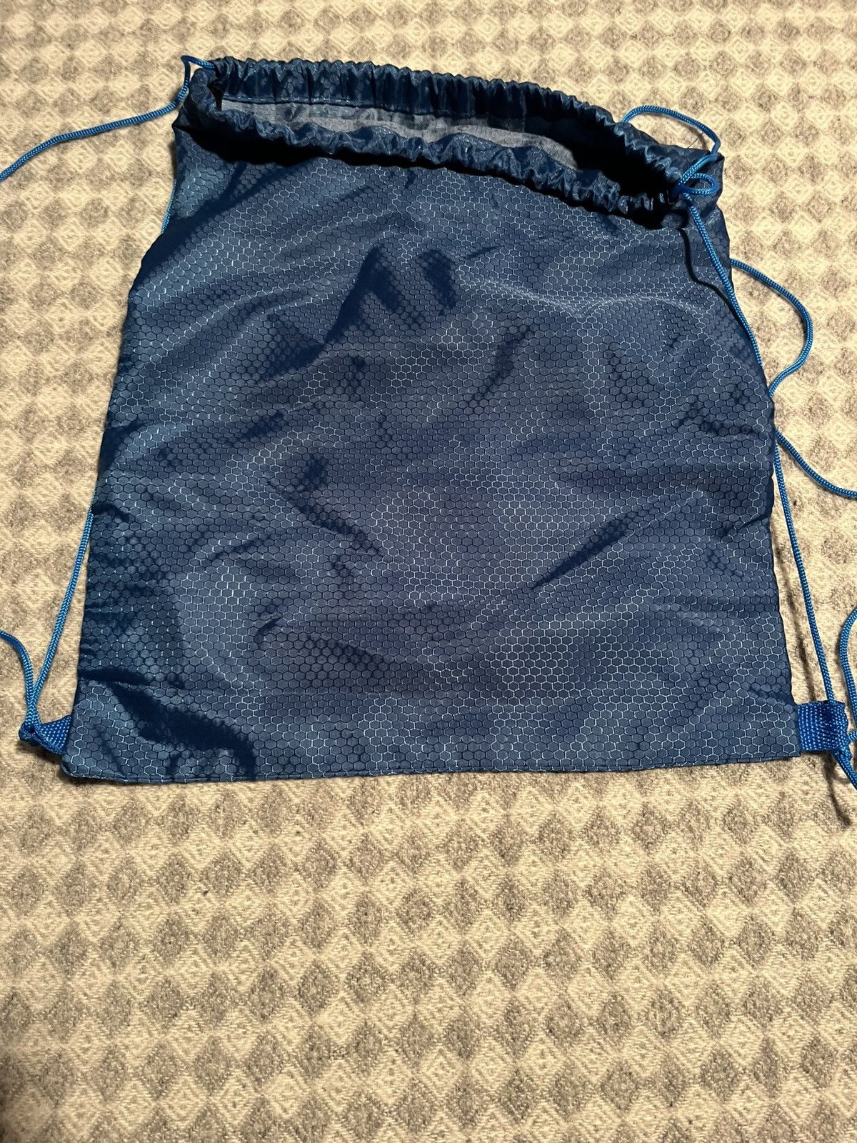 Other Blue Hexagonal Pattern Water Resistant Synch Up Bag Size ONE SIZE - 2 Thumbnail