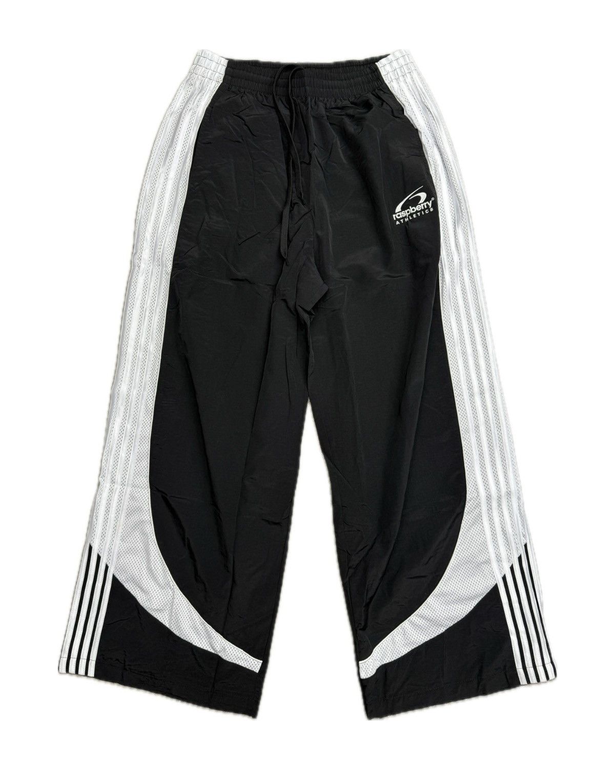 GV Gallery Tuxedo Sweats