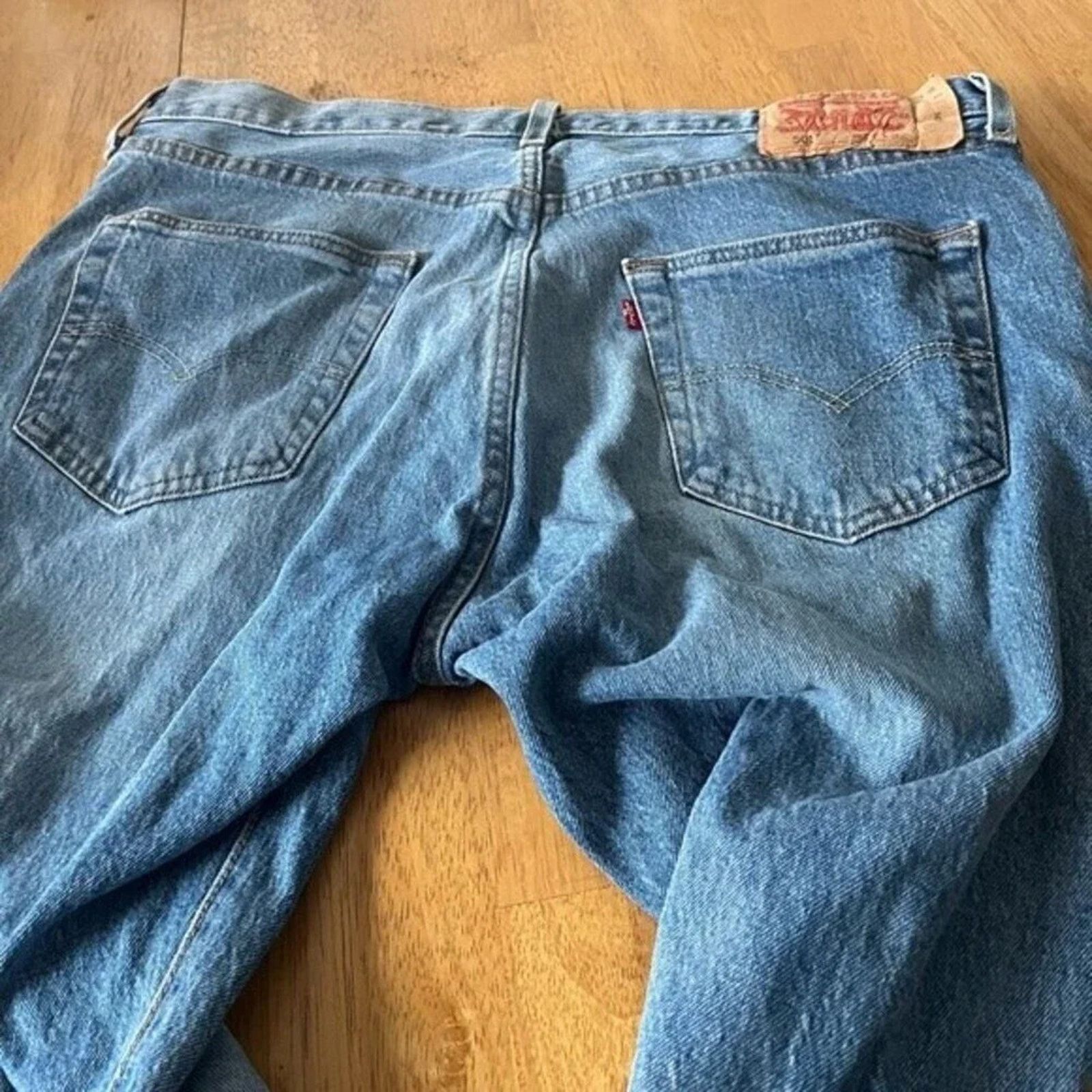 Levi's Levi’s 501 jeans, size 34/32 Size US 34 / EU 50 - 2 Thumbnail