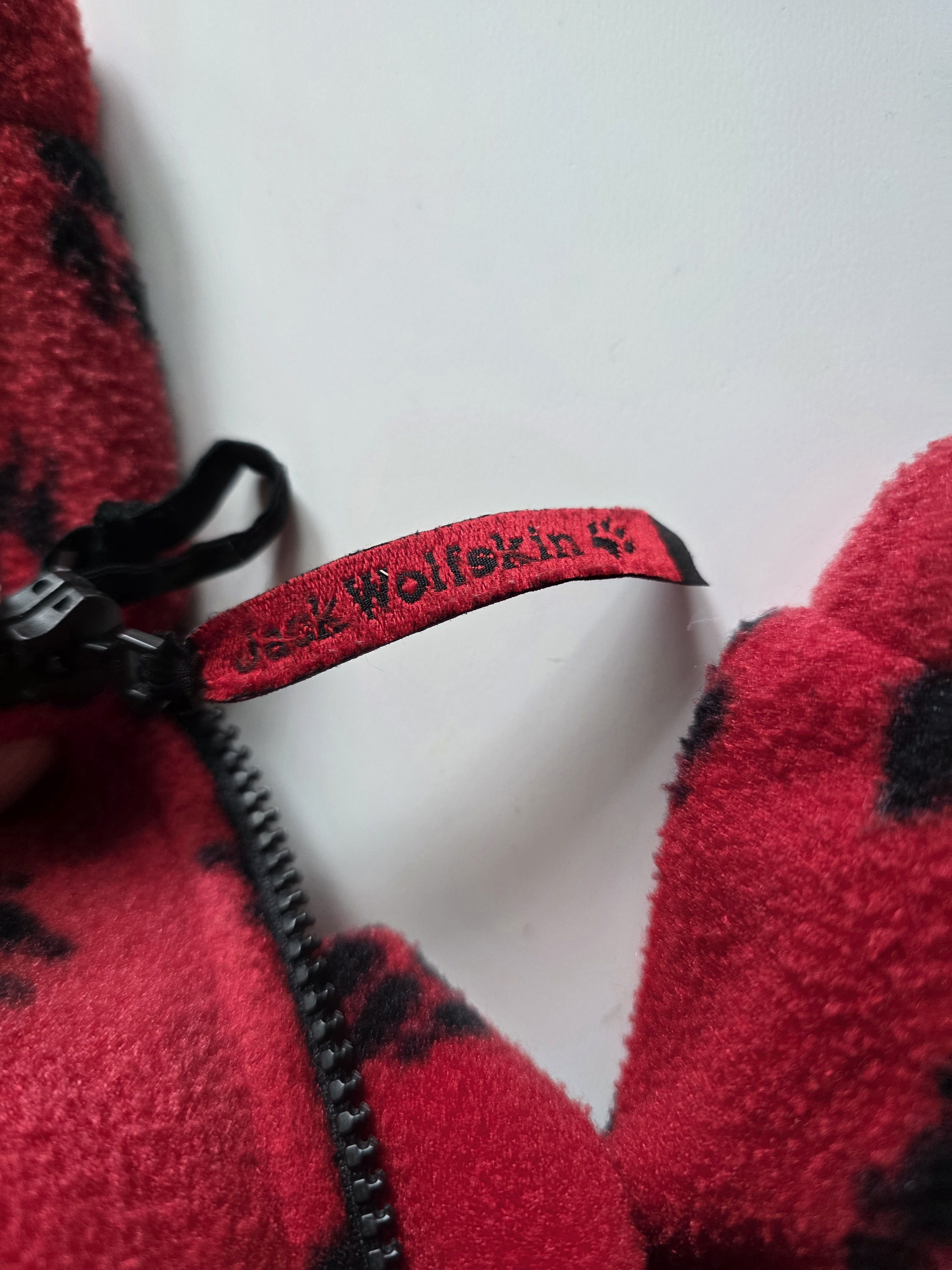 Jack Wolfskin Jack Wolfskin polar vintage xxl red Fleece paw print Size US XXL / EU 58 / 5 - 16 Thumbnail