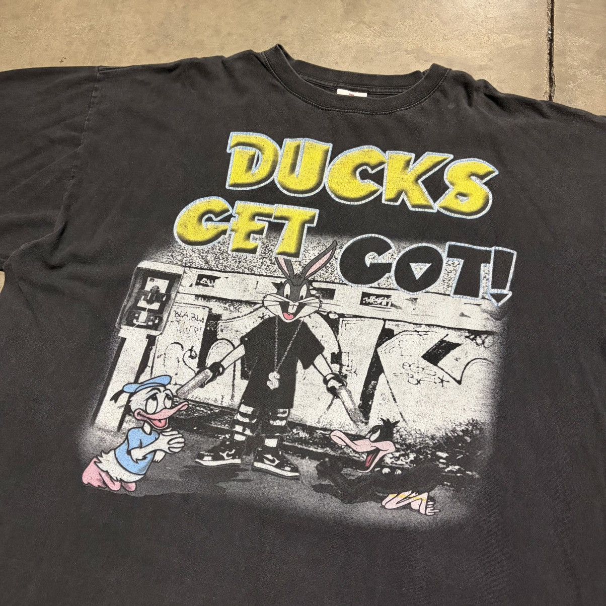 Vintage Vintage Bugs Bunny Looney Tunes Parody T shirt Duck Get Got Size US XXL / EU 58 / 5 - 3 Thumbnail